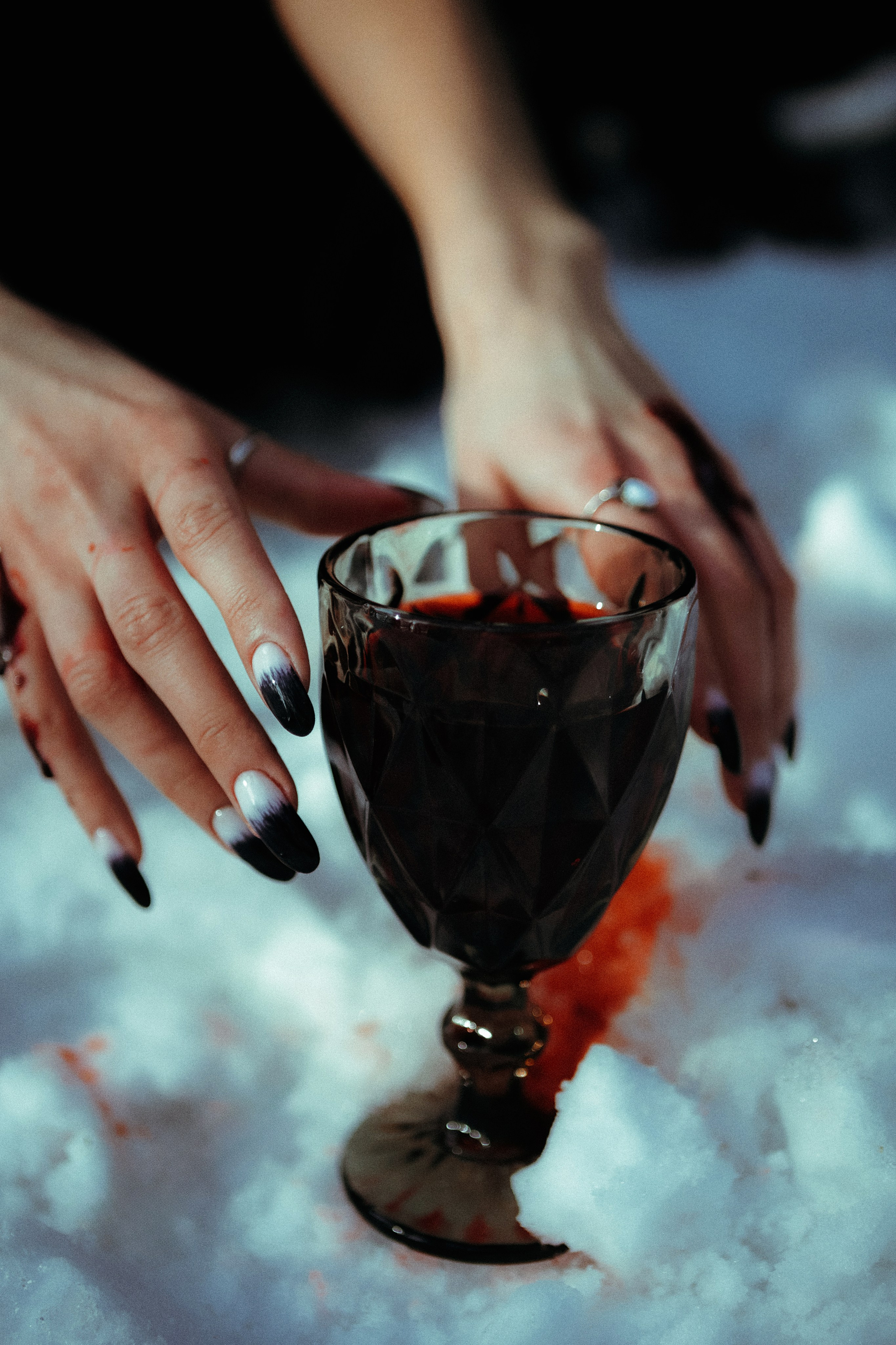 Кончились времена охоты на ведьм — теперь ведьмы охотятся на нас. Фотограф|Катя Рикошетер