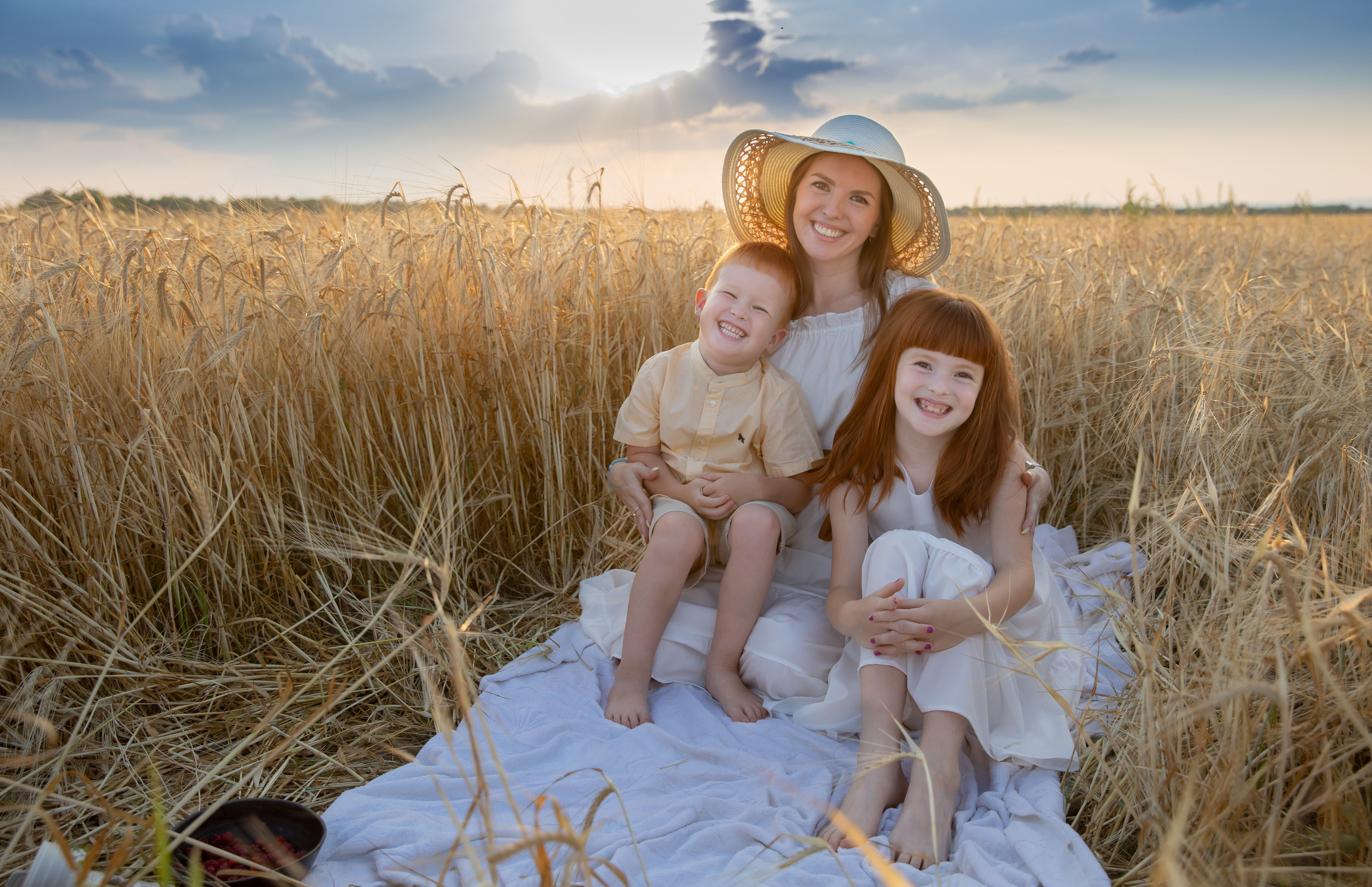 СЕМЕЙНАЯ. Фото, видео, авторские выпускные альбомы в Нижнем Новгороде