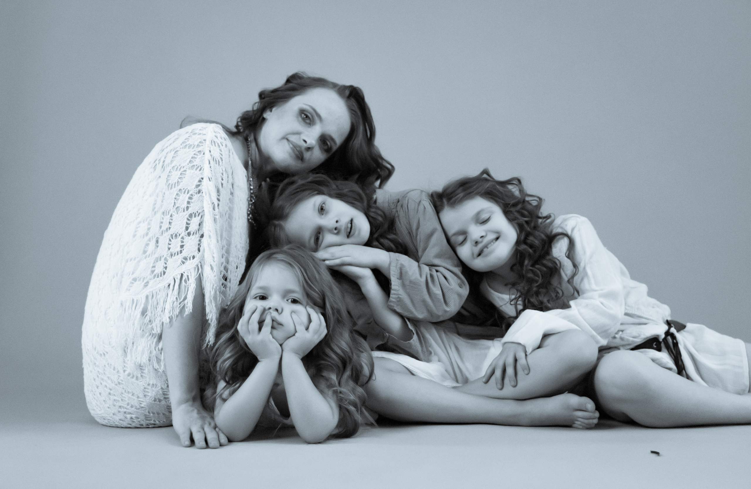 СЕМЕЙНАЯ. Фото, видео, авторские выпускные альбомы в Нижнем Новгороде