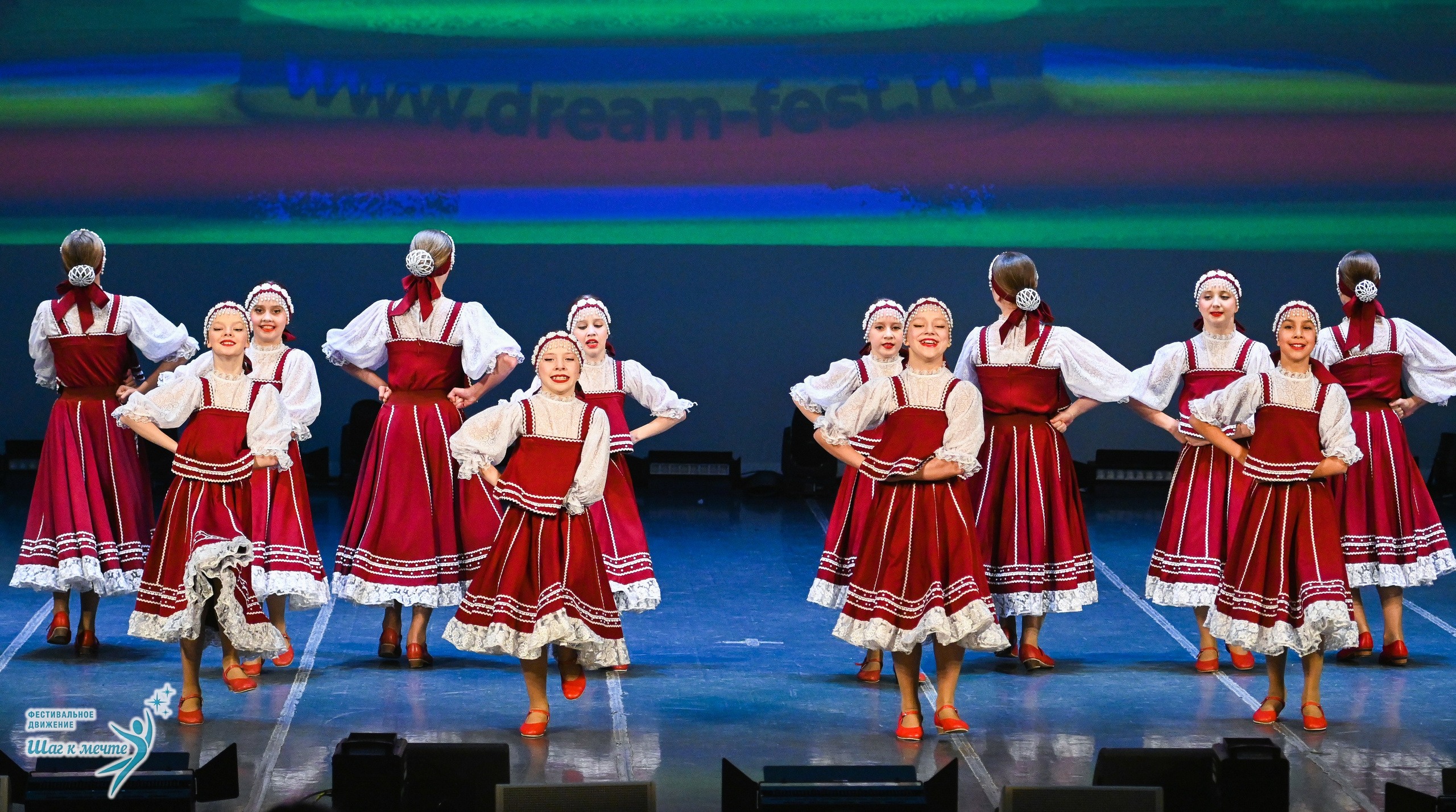 12.12.2025 Фестивальное движение «Шаг к мечте» г. Йошкар-Ола. Медиастудия Фото Концепт