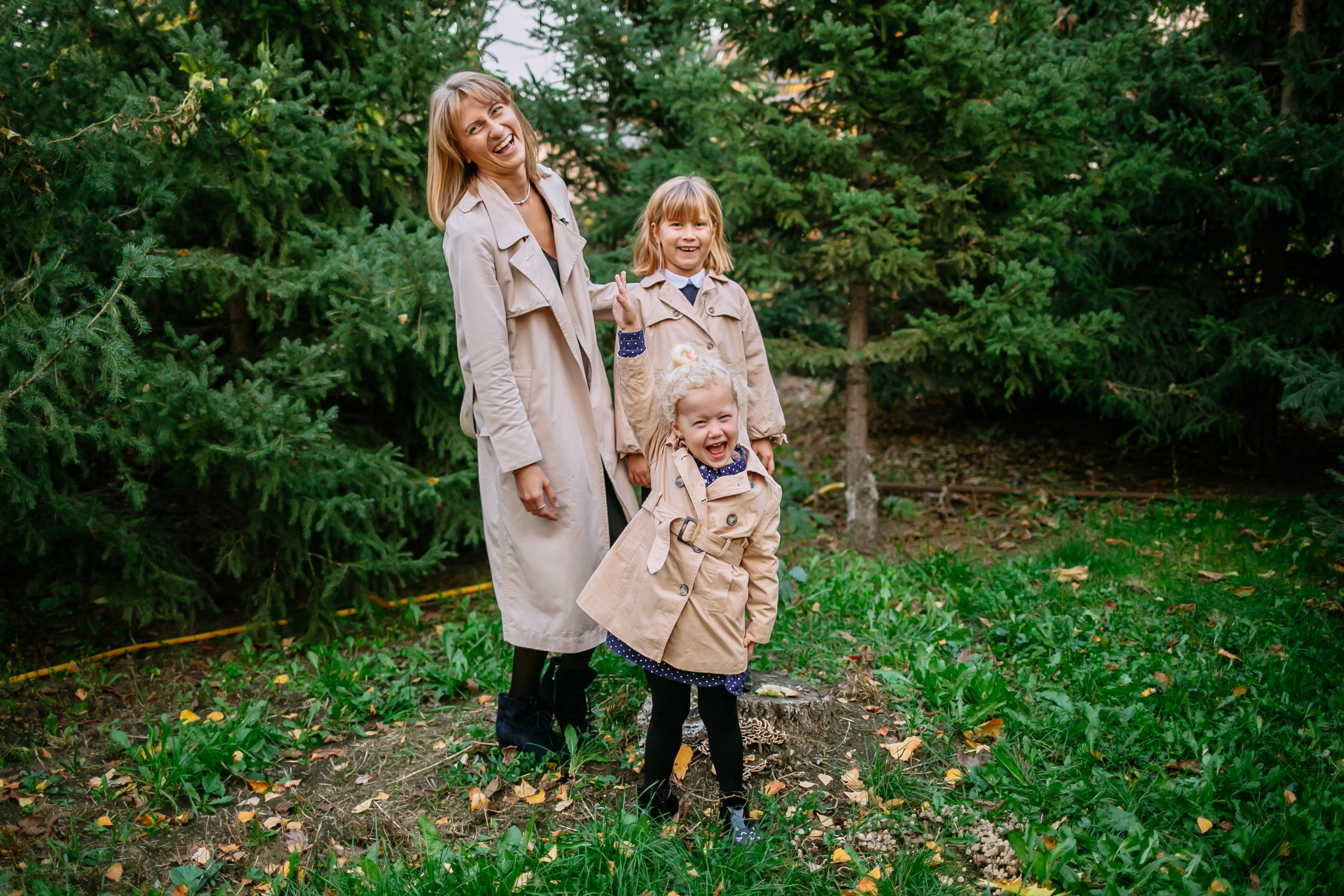 Юля, Анюта, Есения