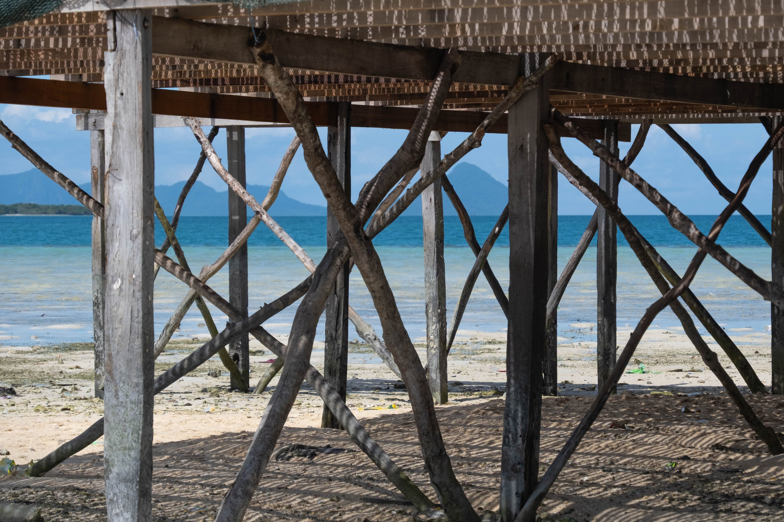 Остров. Цыгане. Фотографии из путешествий