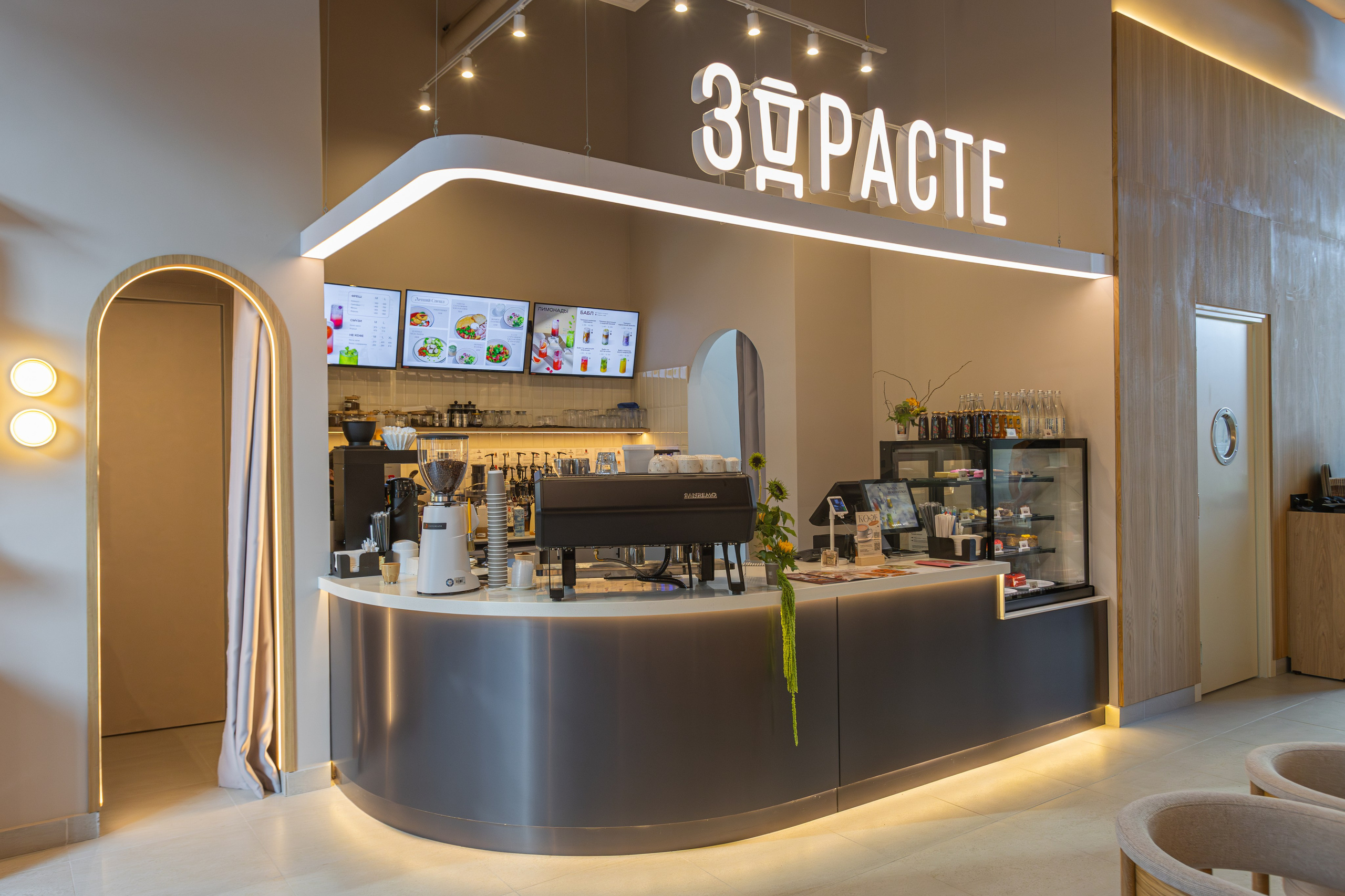 Фотограф Алексей Байков: репортажная, деловая и интерьерная фотосъёмка