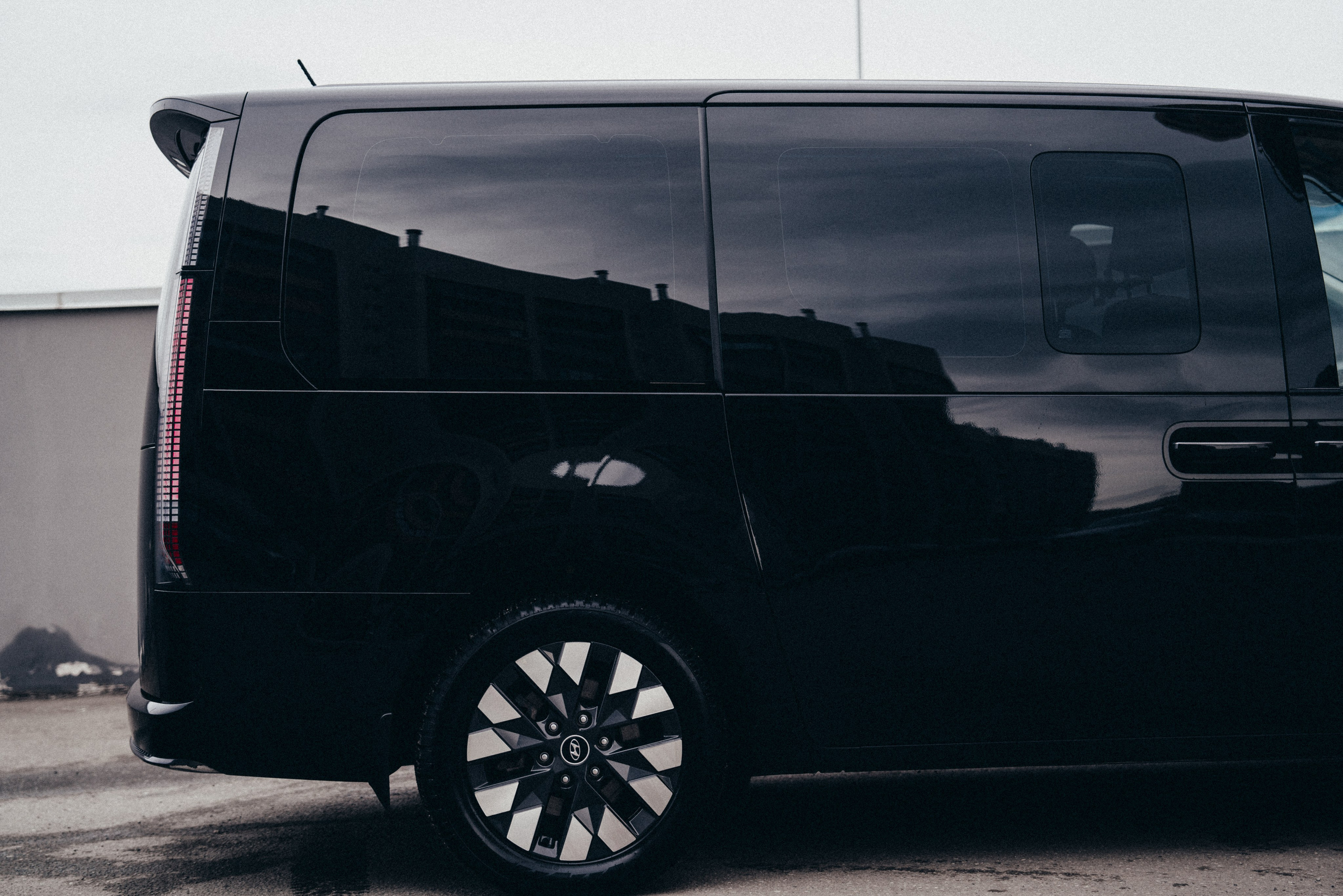 Hyundai Staria. Идеальные портреты для соцсетей — Фотограф Ленар