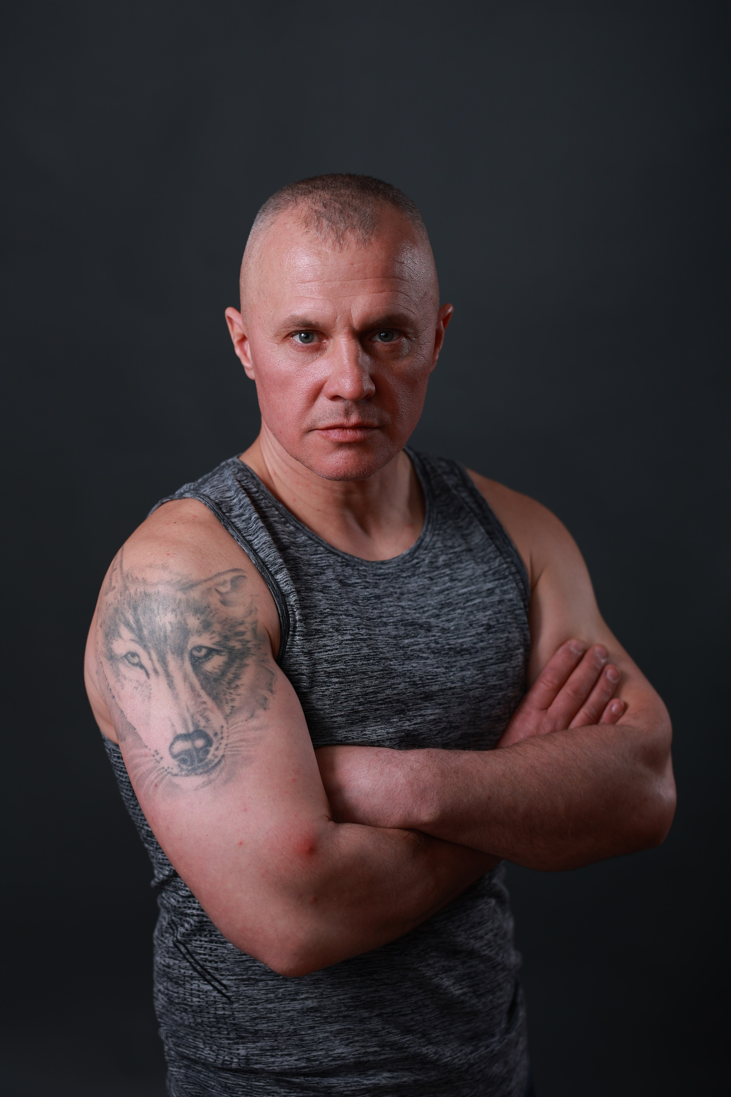 Студийная съёмка. Денис Волк актёр / модель