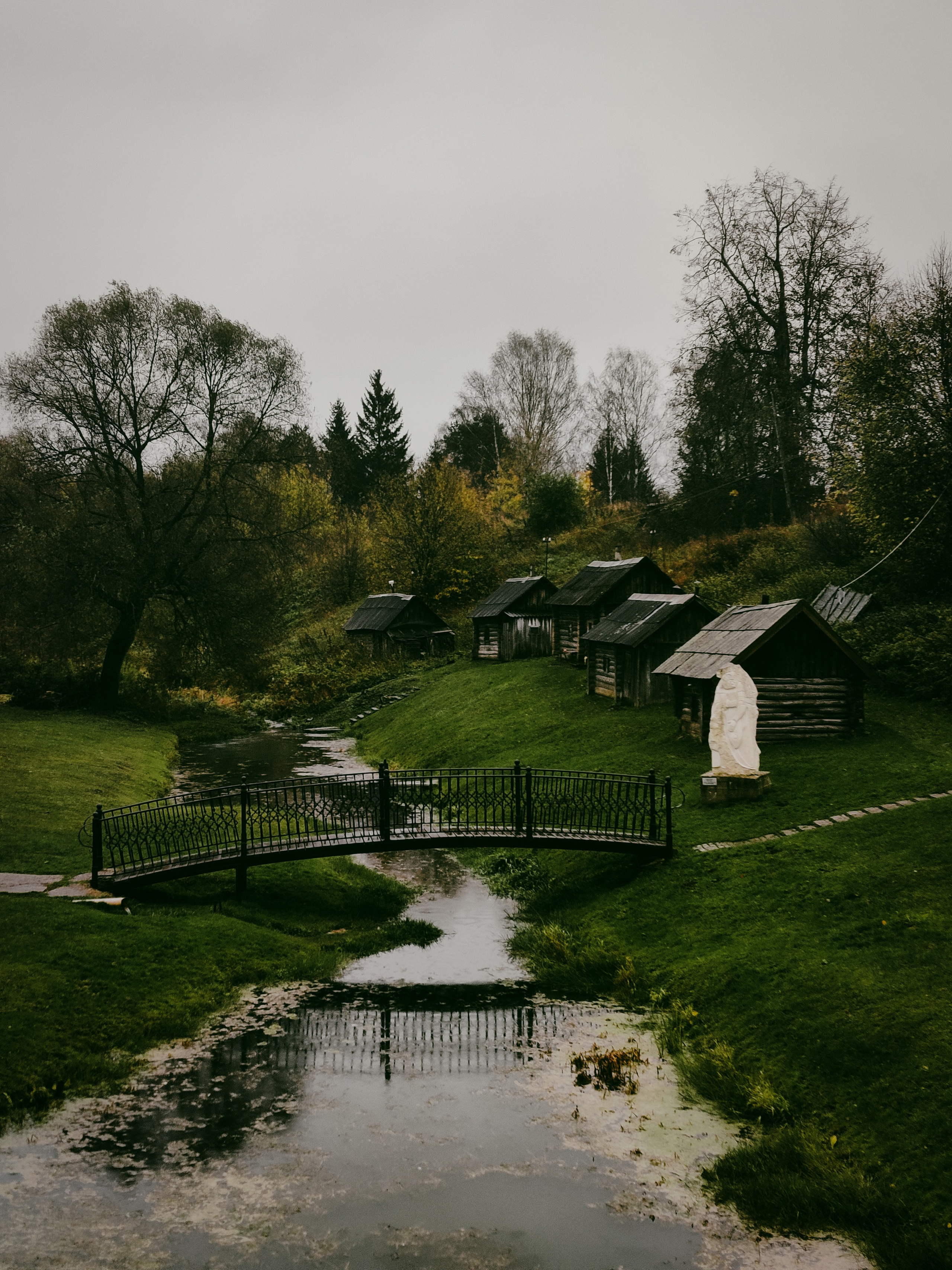 Вятское. Dmitriy [KCCC] is a pretty cool photographer