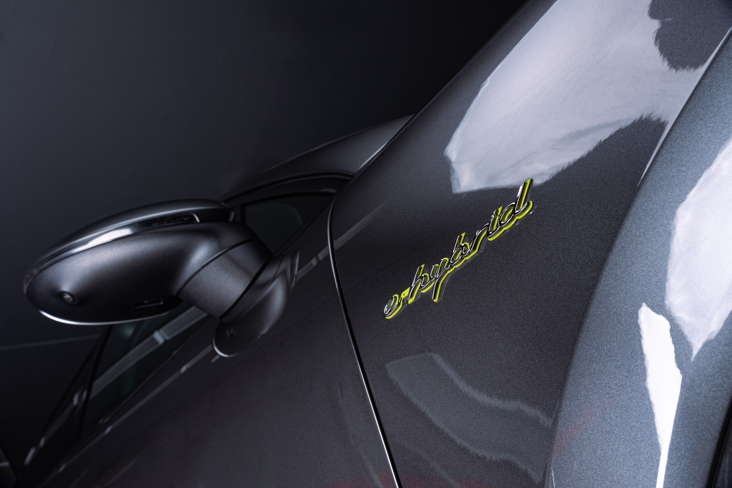 Porsche Cayenne e-hybrid для детейлинга. Автомобильный фотограф в Санкт Петербурге. Евгений Коновалов