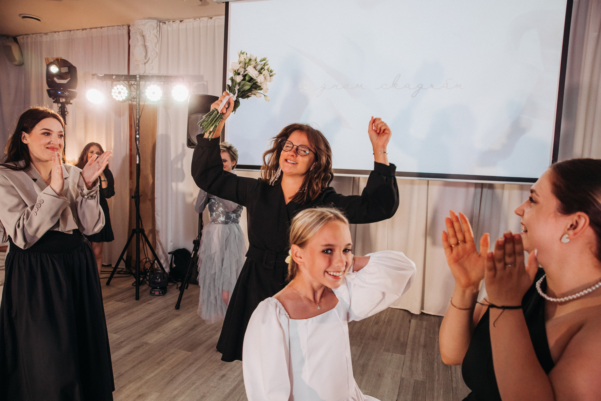 Vlad & Nadya (Saint-Petersburg, Russia). Destination wedding photographer Peter Letu