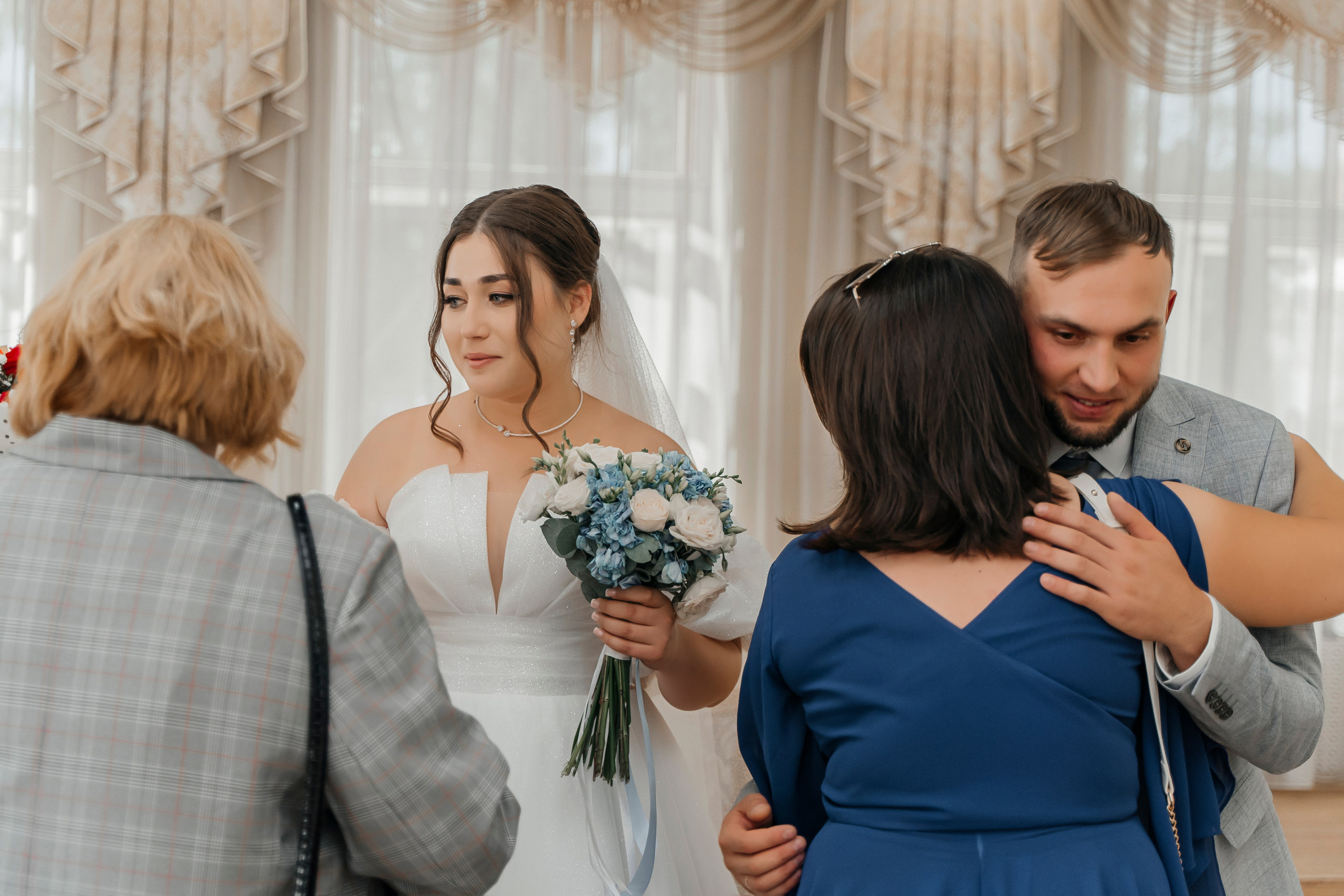 Свадебная фотосъёмка в ЗАГСЕ. Свадебный фотограф видеограф Чебоксары