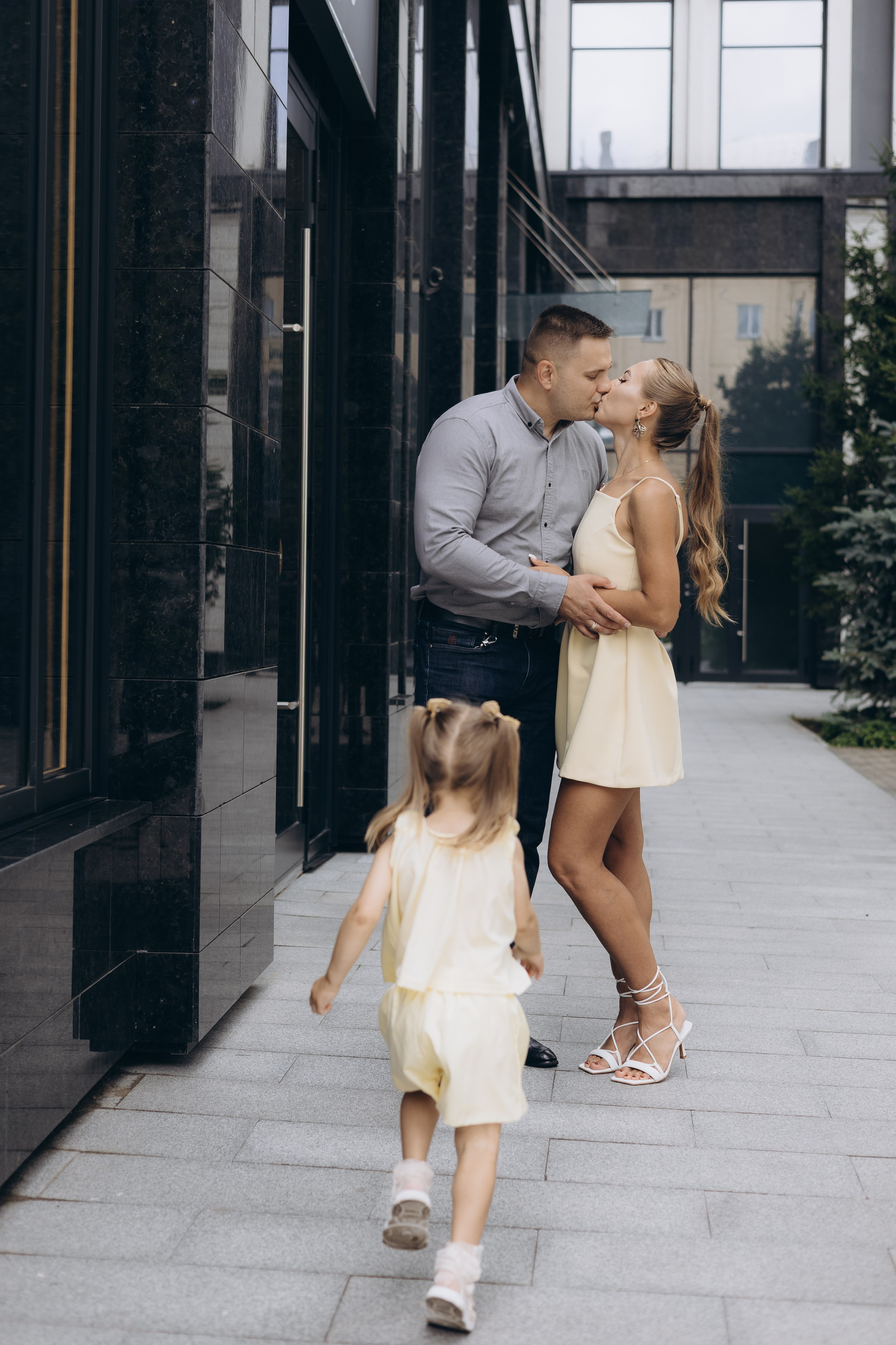 Кристина, Сергей и Лера. Свадебный и семейный фотограф в Новосибирске Дарья Кель