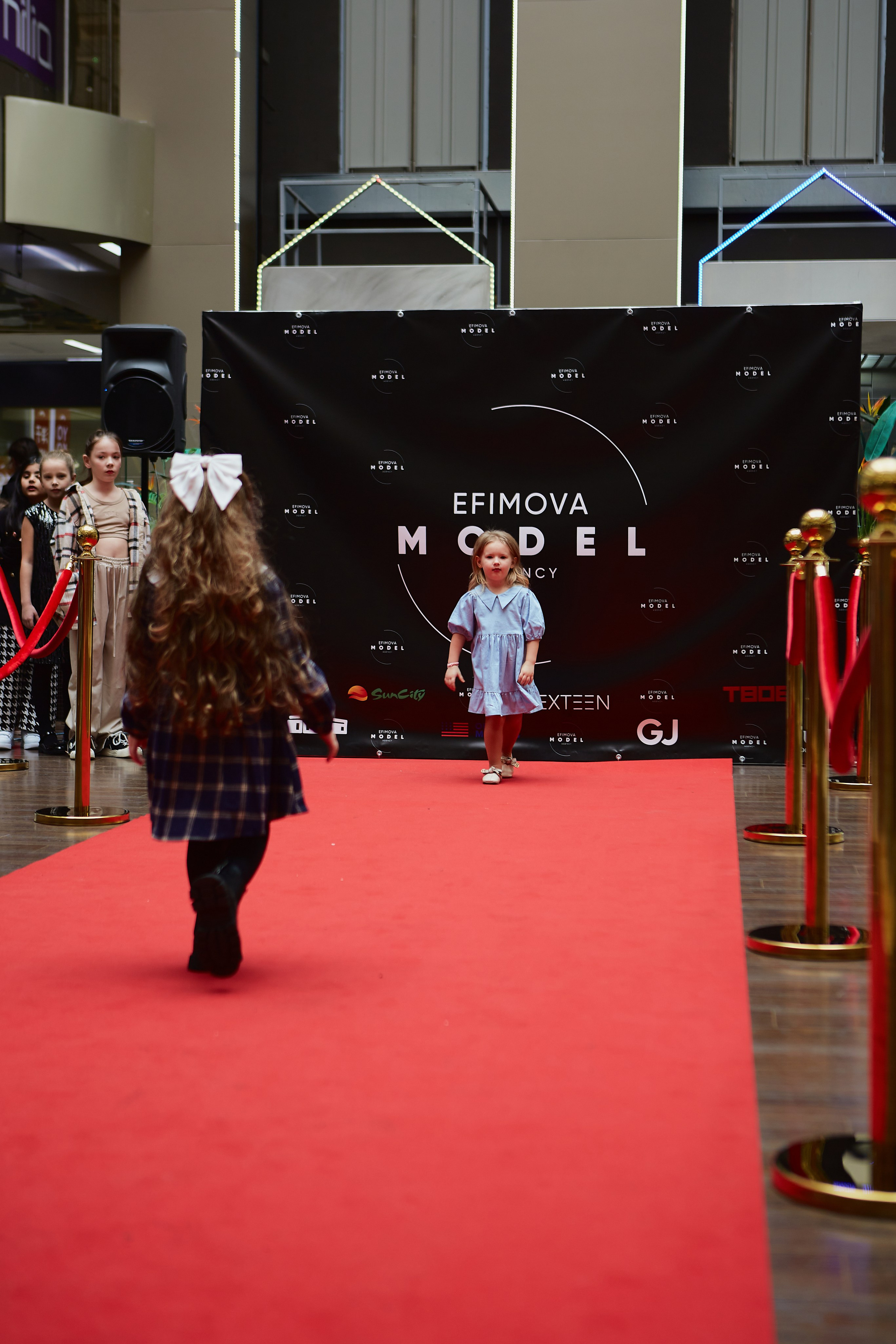 FASHION SHOW ТЦ Sun City. Efimova Model Agency