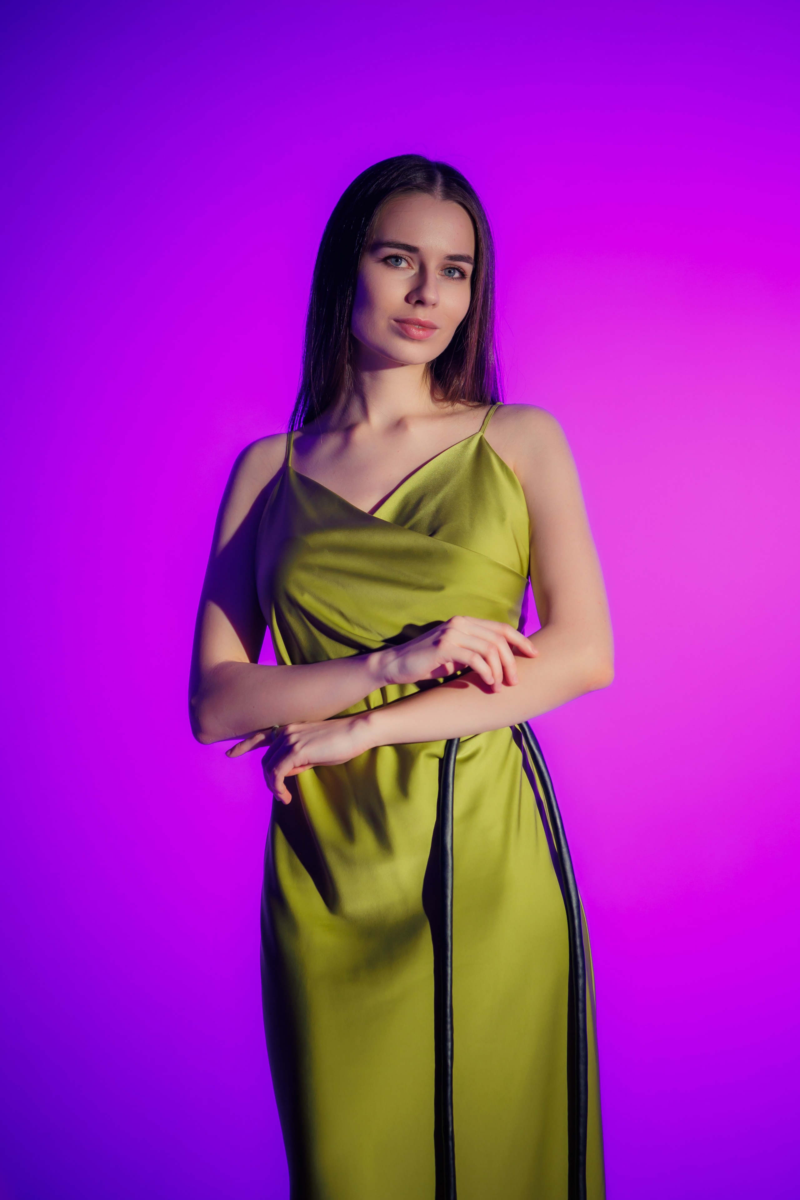 ЦВЕТНОЙ СВЕТ (однотонный). Фото, видео, авторские выпускные альбомы в Нижнем Новгороде