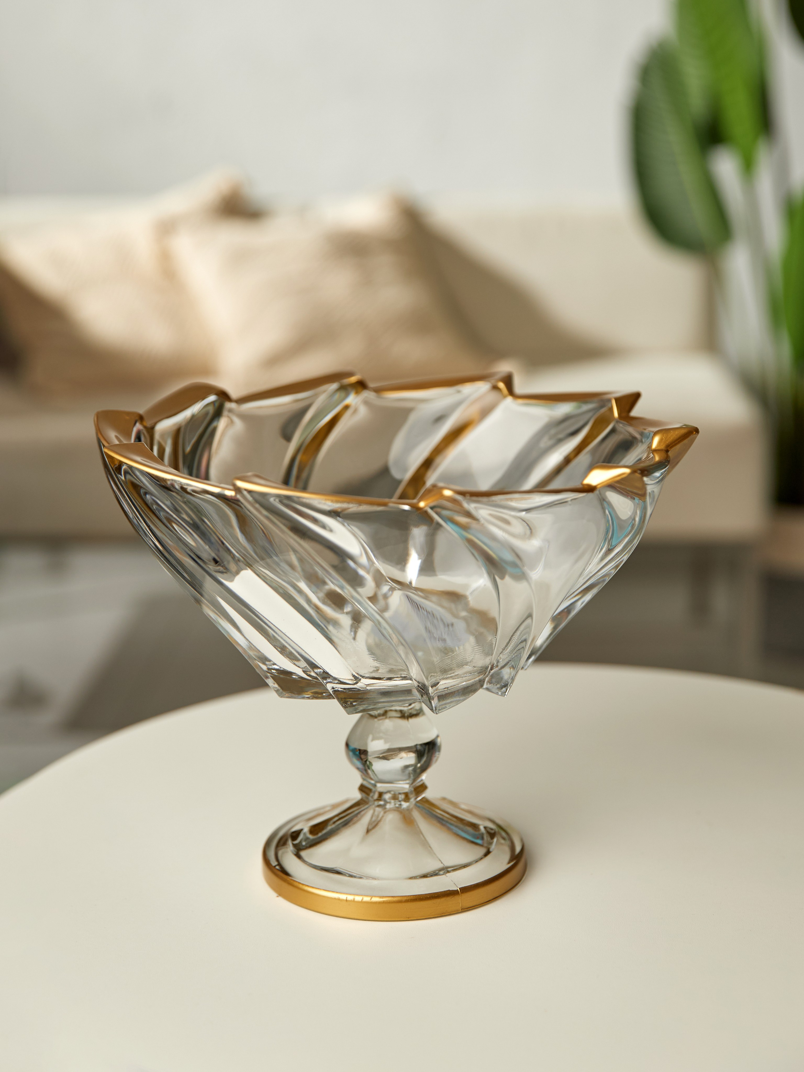 Посуда. Фотограф