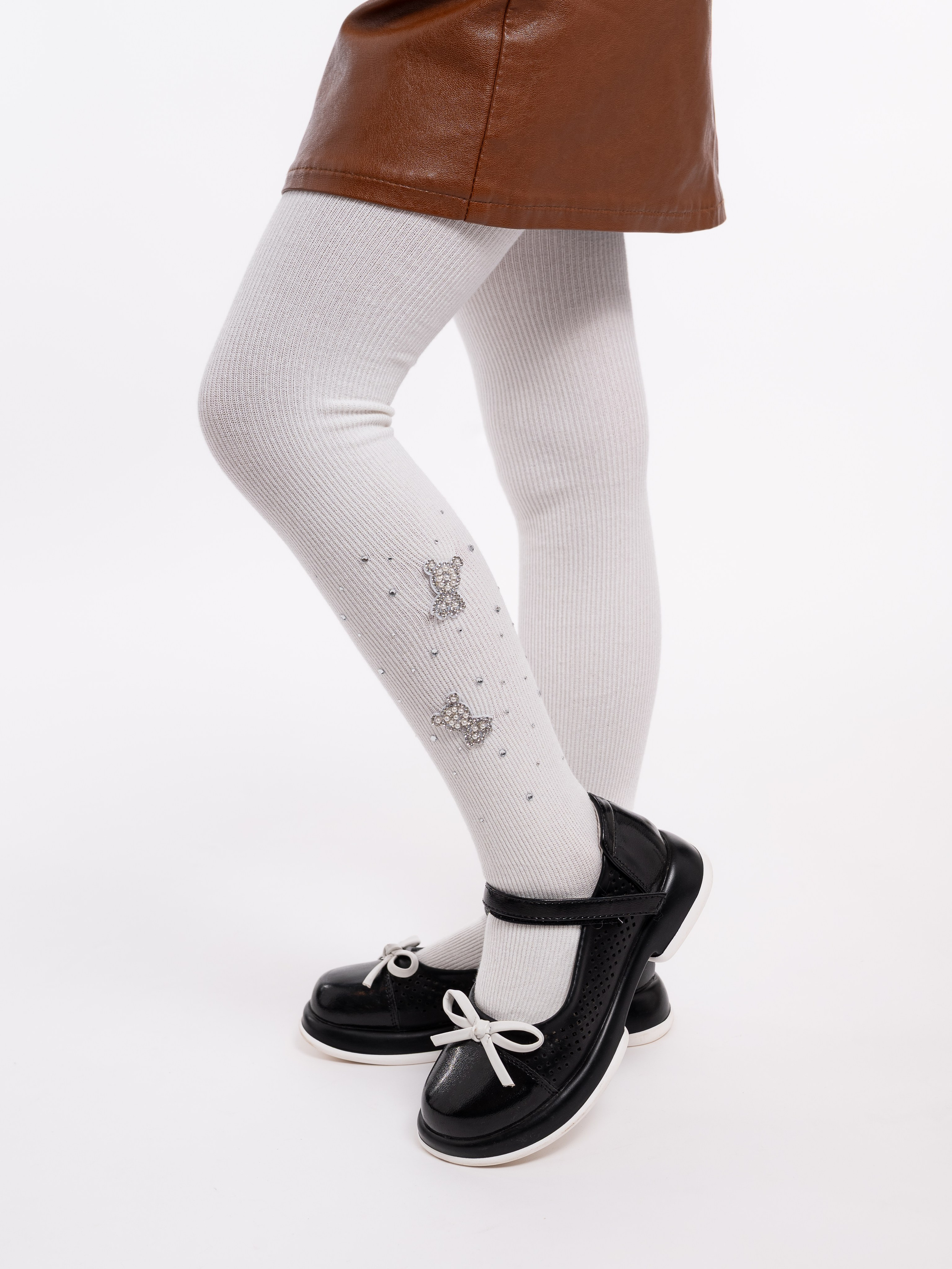 Колготки детские модели + предметка серия 2. Предметный фотограф, фото для маркетплейсов Пятигорск, КМВ