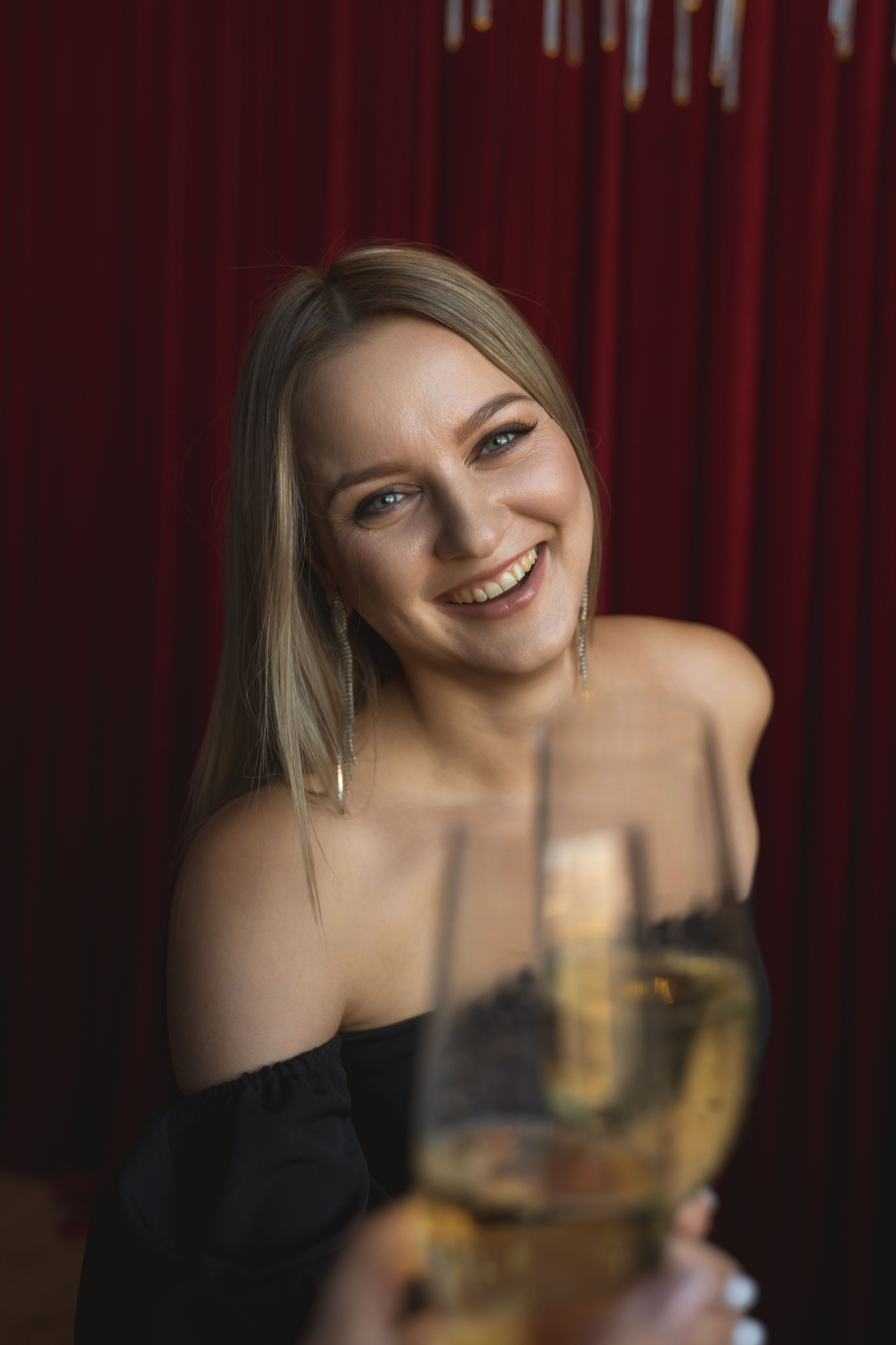 Елена. Главная