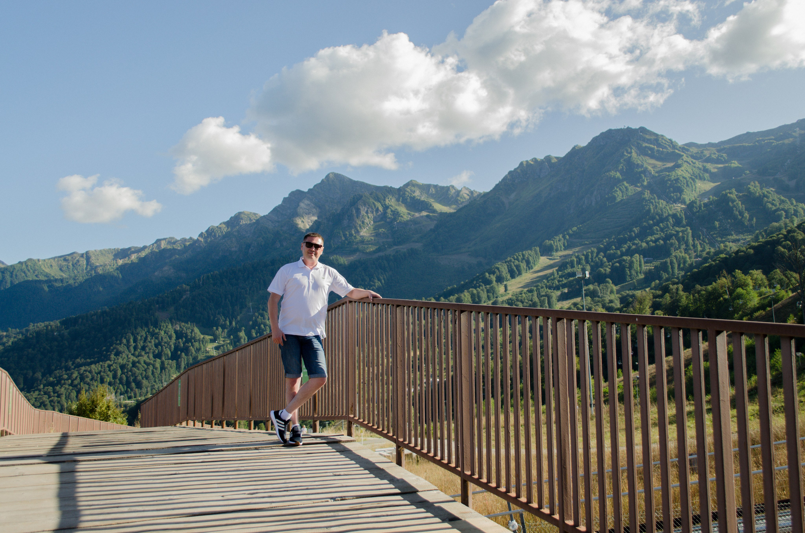 Папа и сын. Фотограф