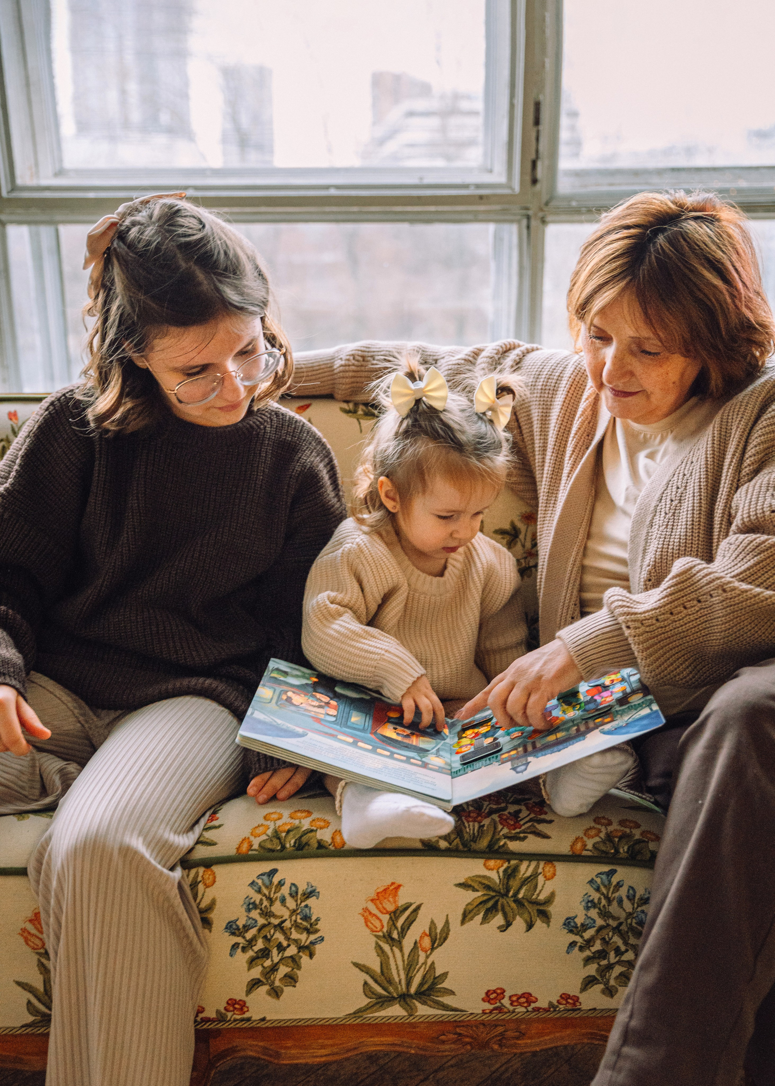 Катя, Артем, Елена, Ника и Лера. Семейный фотограф В Москве Александра Дейкун