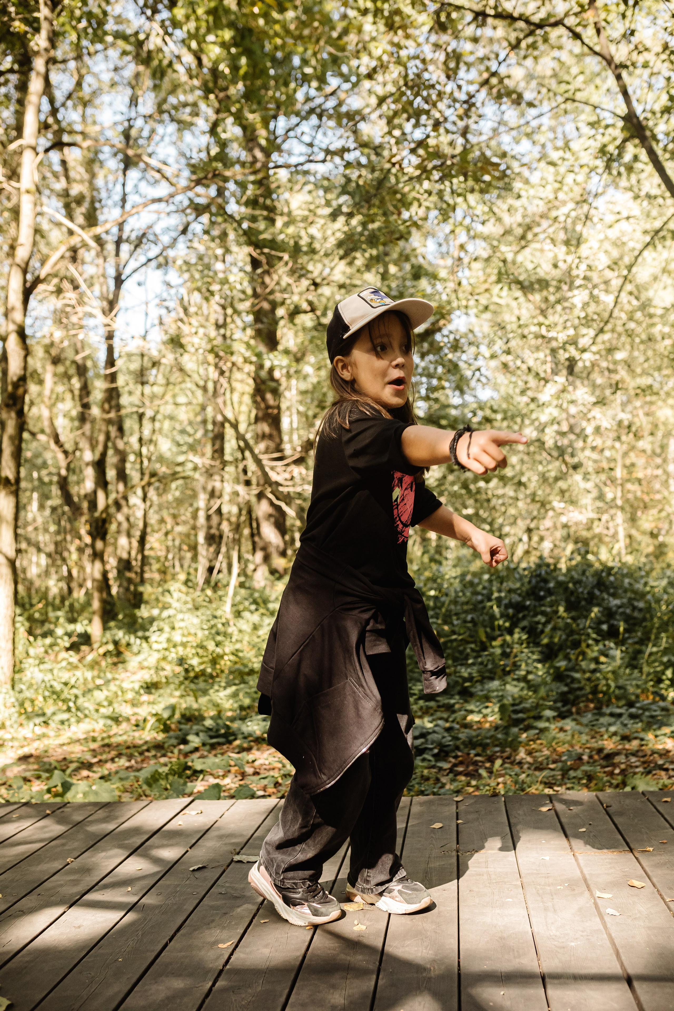 Репортаж школьной прогулки в парке. Семейный и женский фотограф в Москве Надежда Воробьева