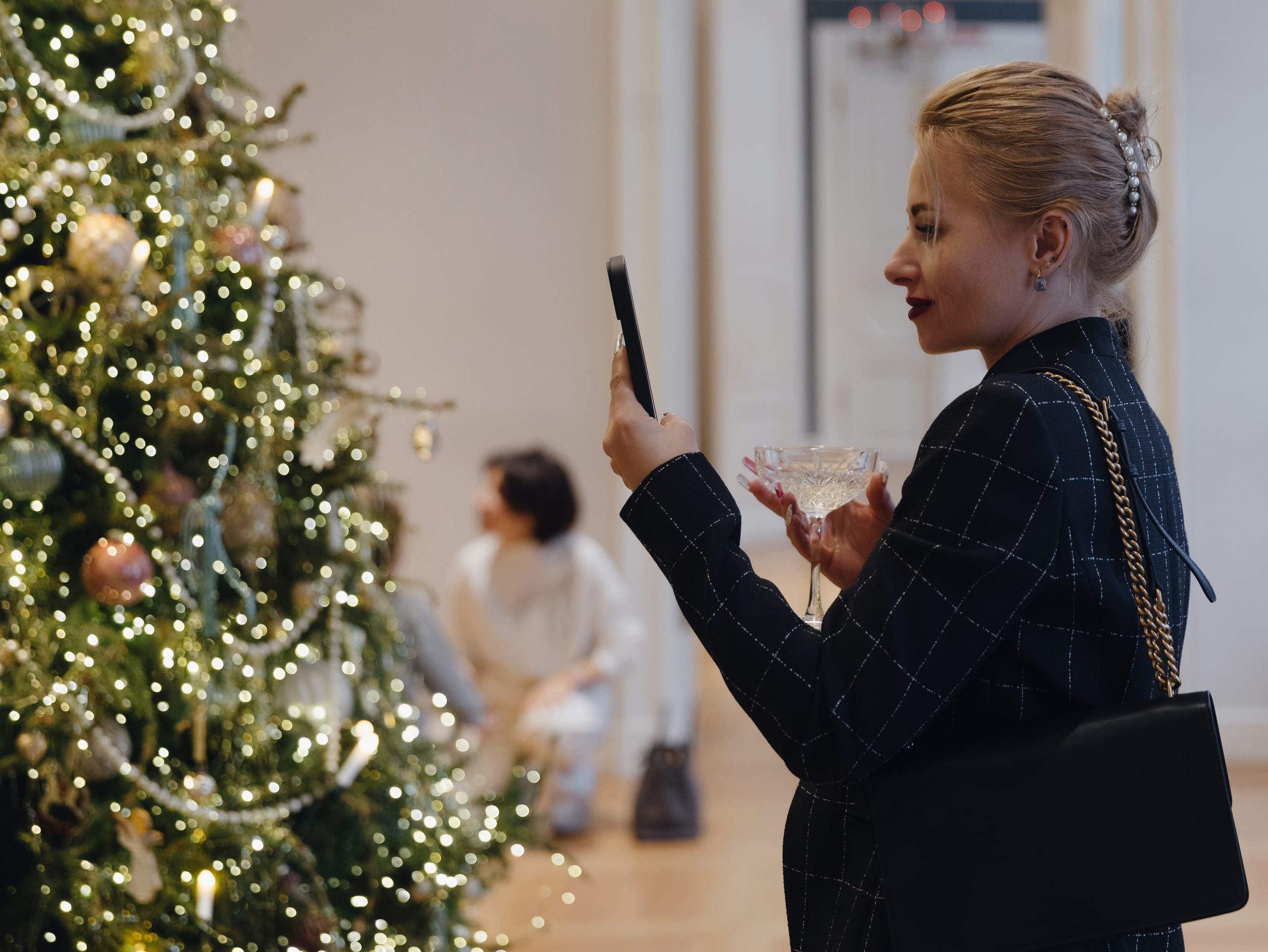 NUANCE — Ёлка. Destination wedding photographer Mary Korenchuk