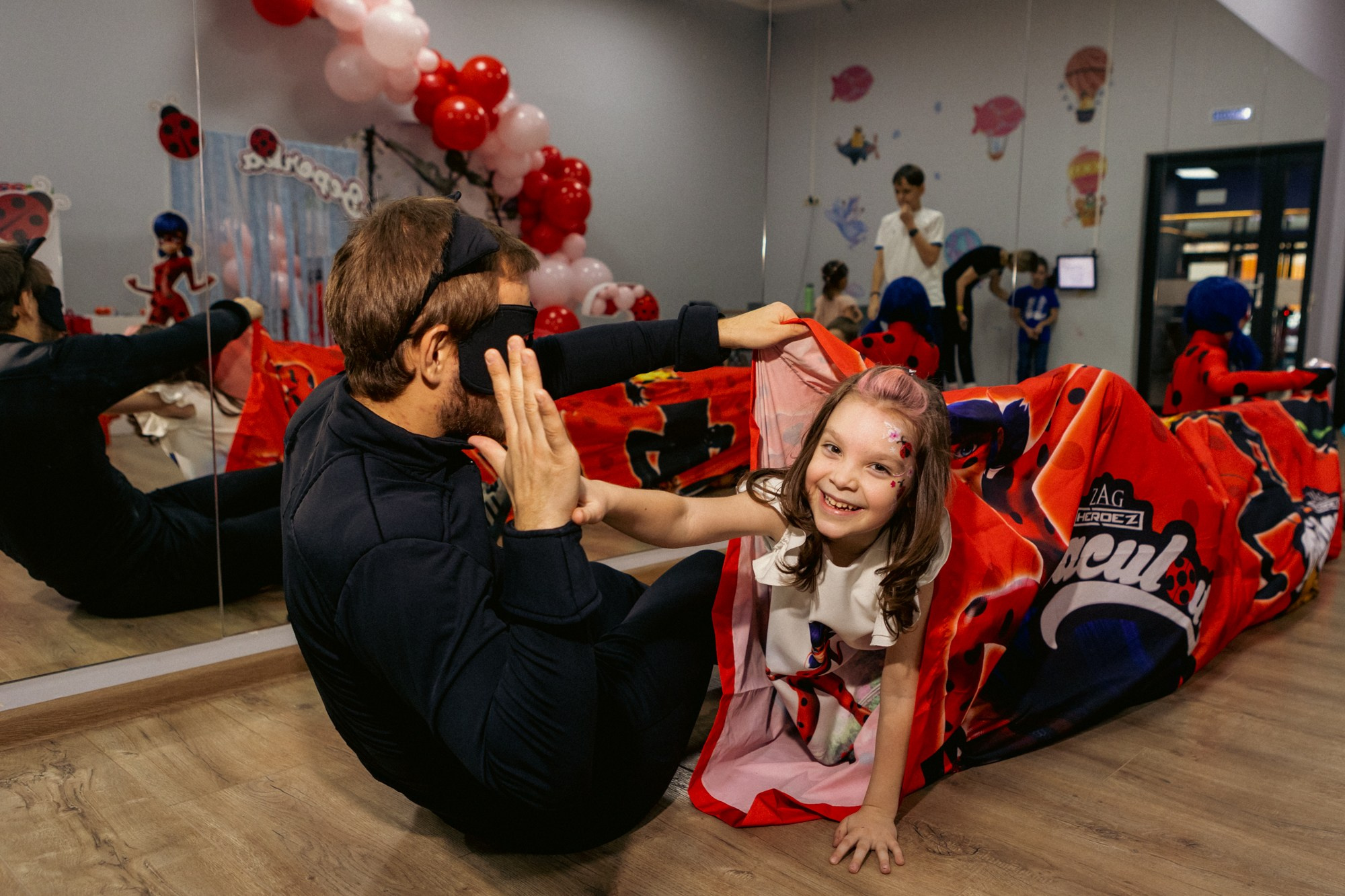 День Рождения в Территории Фитнеса. Фотограф в Оренбурге. Профессиональный фотограф
