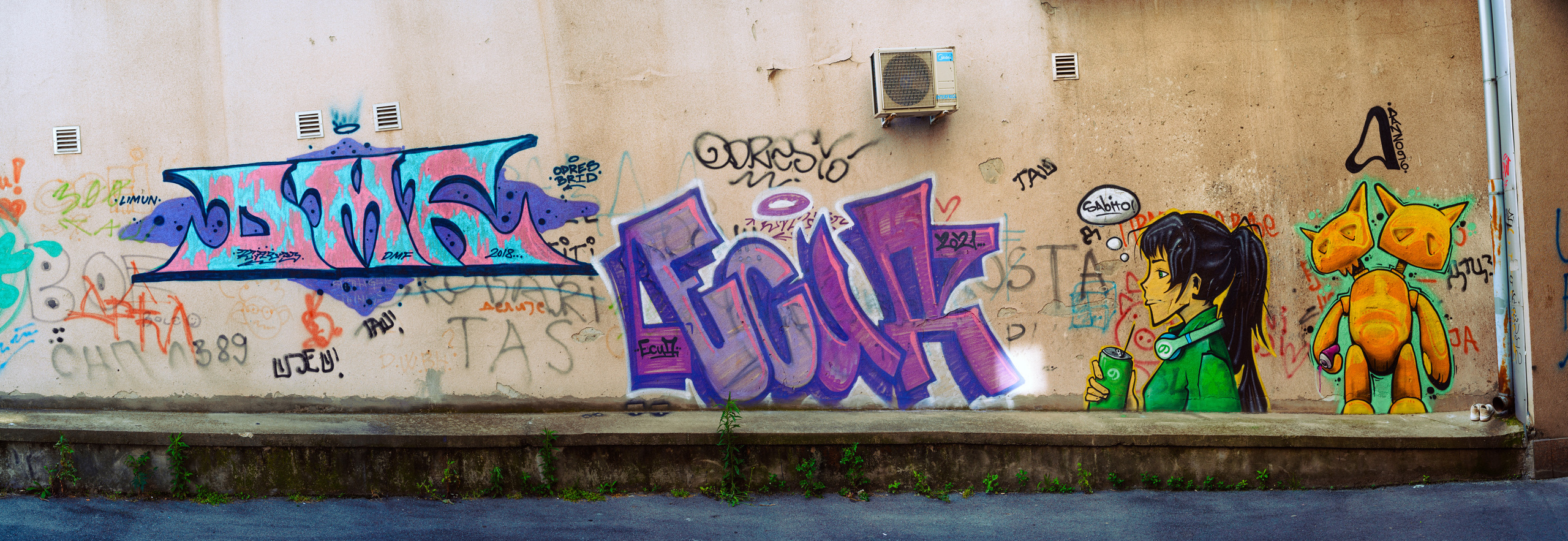 Београд. Oleg Kozachok — Photographer with Protanopia | Portraits, Texture & Light