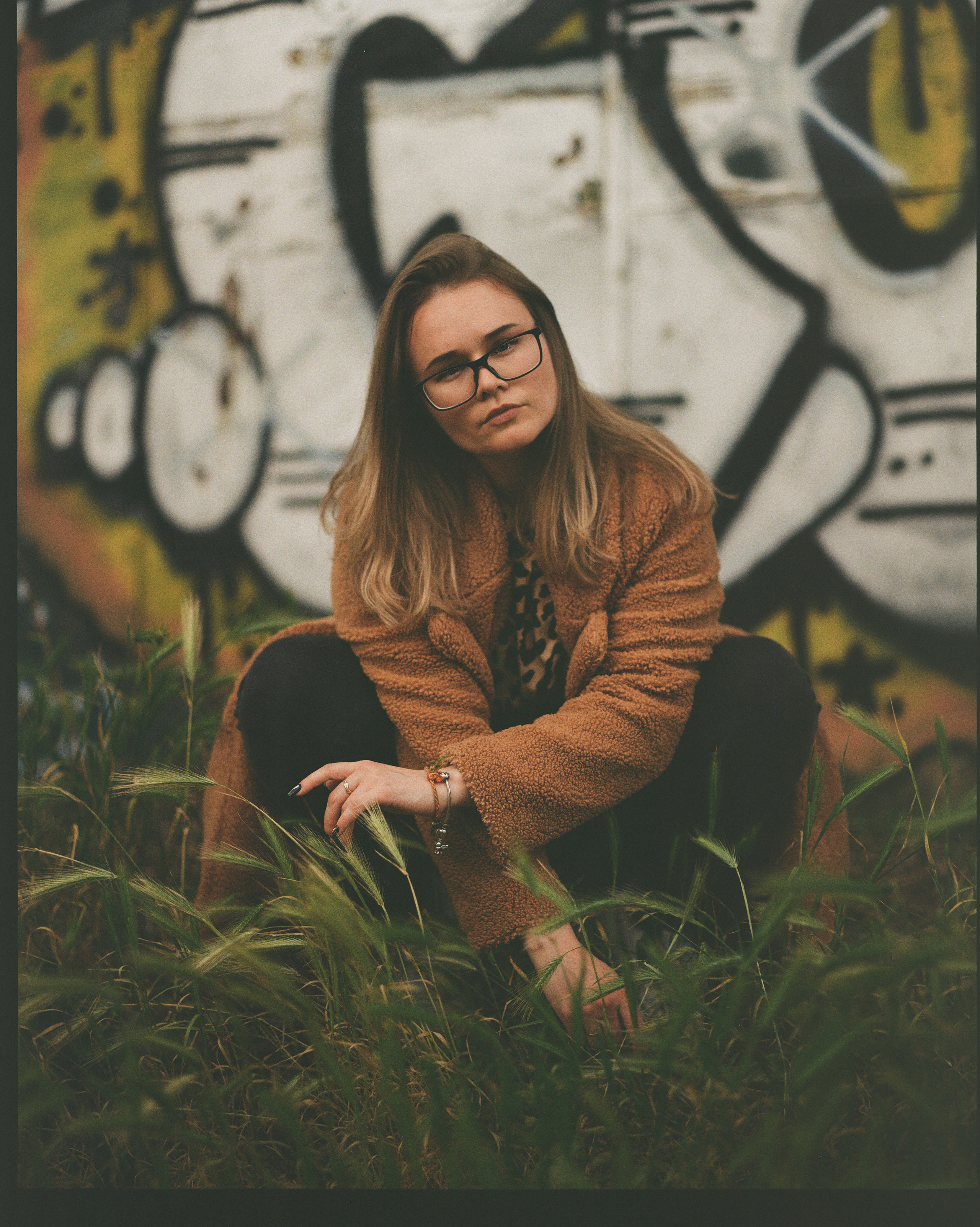 Пленка. Oleg Kozachok — Photographer with Protanopia | Portraits, Texture & Light