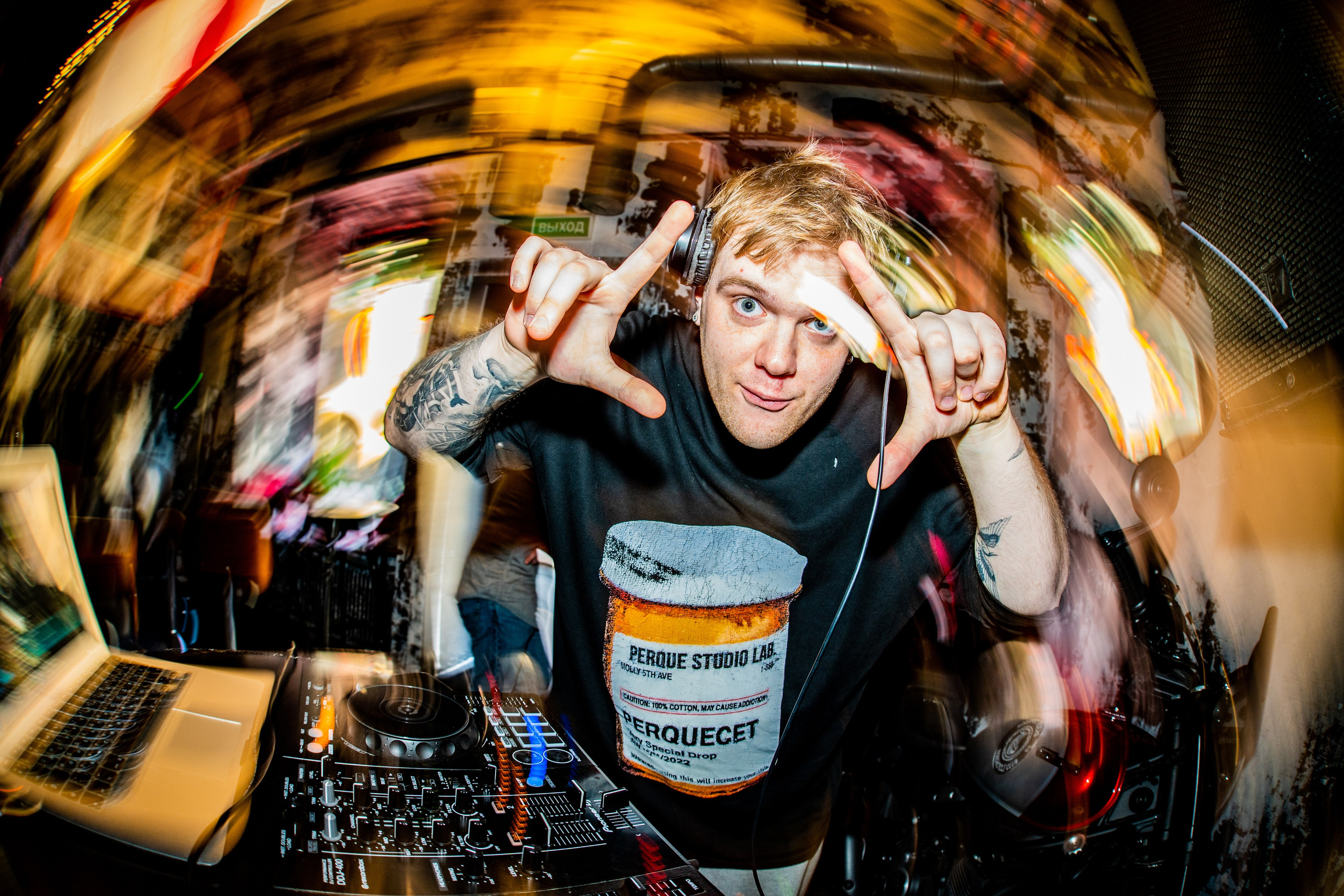 Панк-вечеринка в Баре разбитых сердец. Концертный и репортажный фотограф в Санкт-Петербурге Слава Пахомов