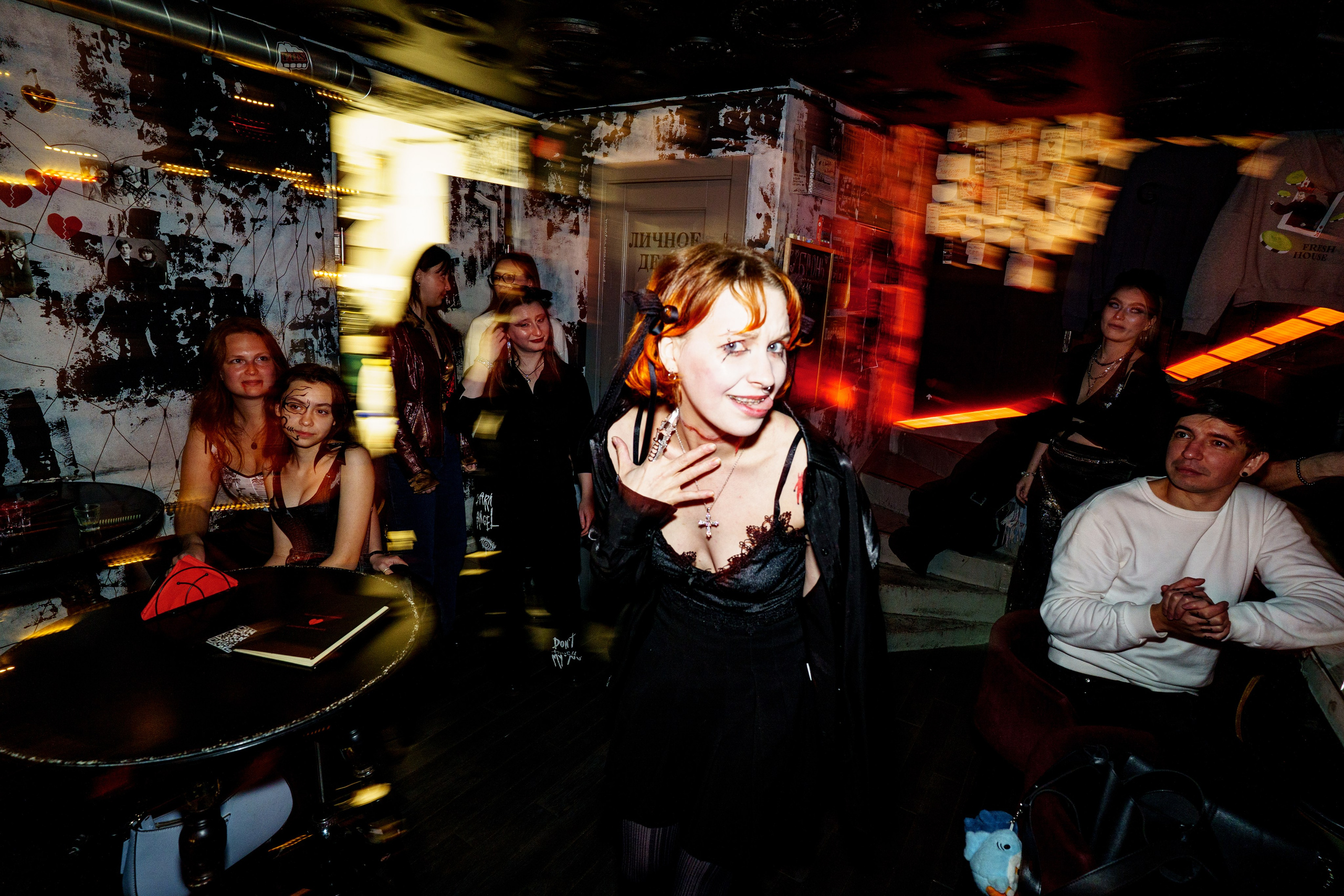 Halloween party. Бар разбитых сердец. Концертный и репортажный фотограф в Санкт-Петербурге Слава Пахомов
