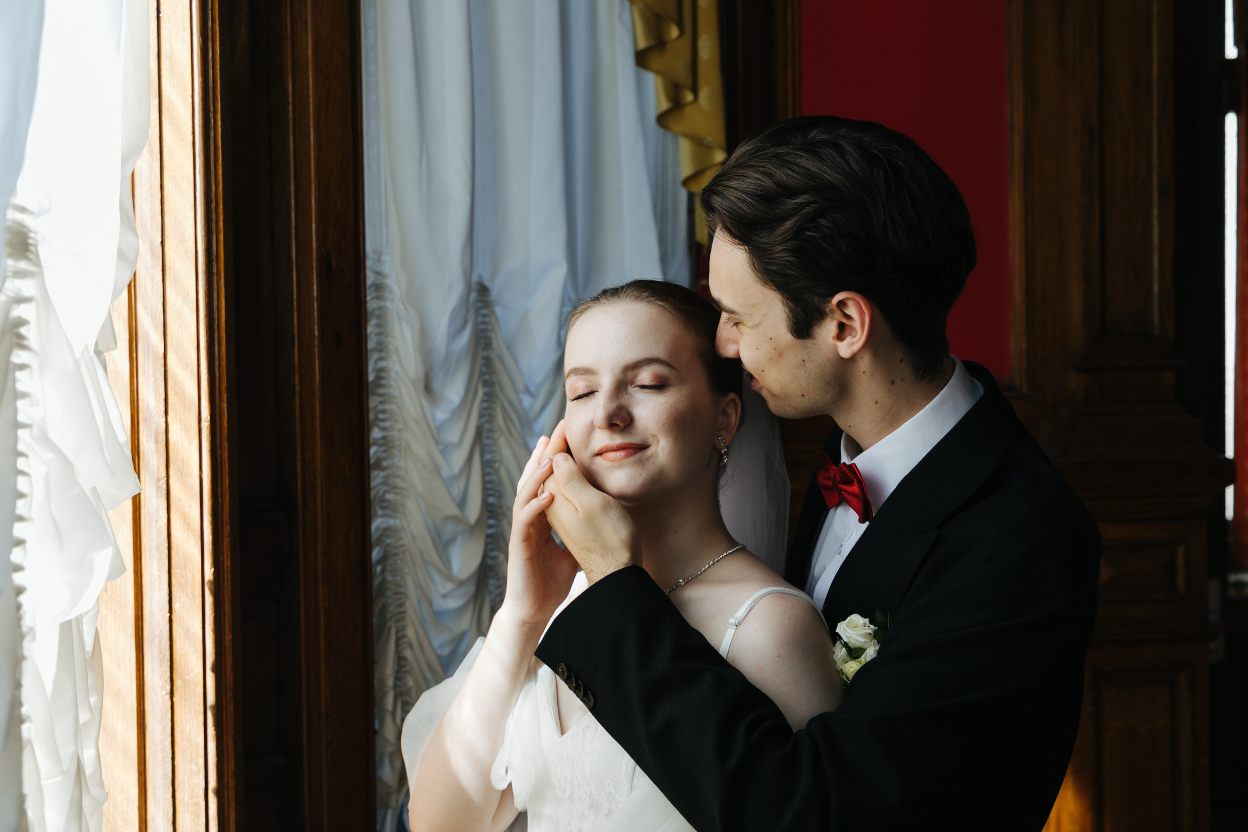 Свадебная регистрация 2 дворец бракосочетания СПб. Фотограф крещение венчание в Петербурге! Помогает подобрать храм и посоветовал душевного батюшку в СПб