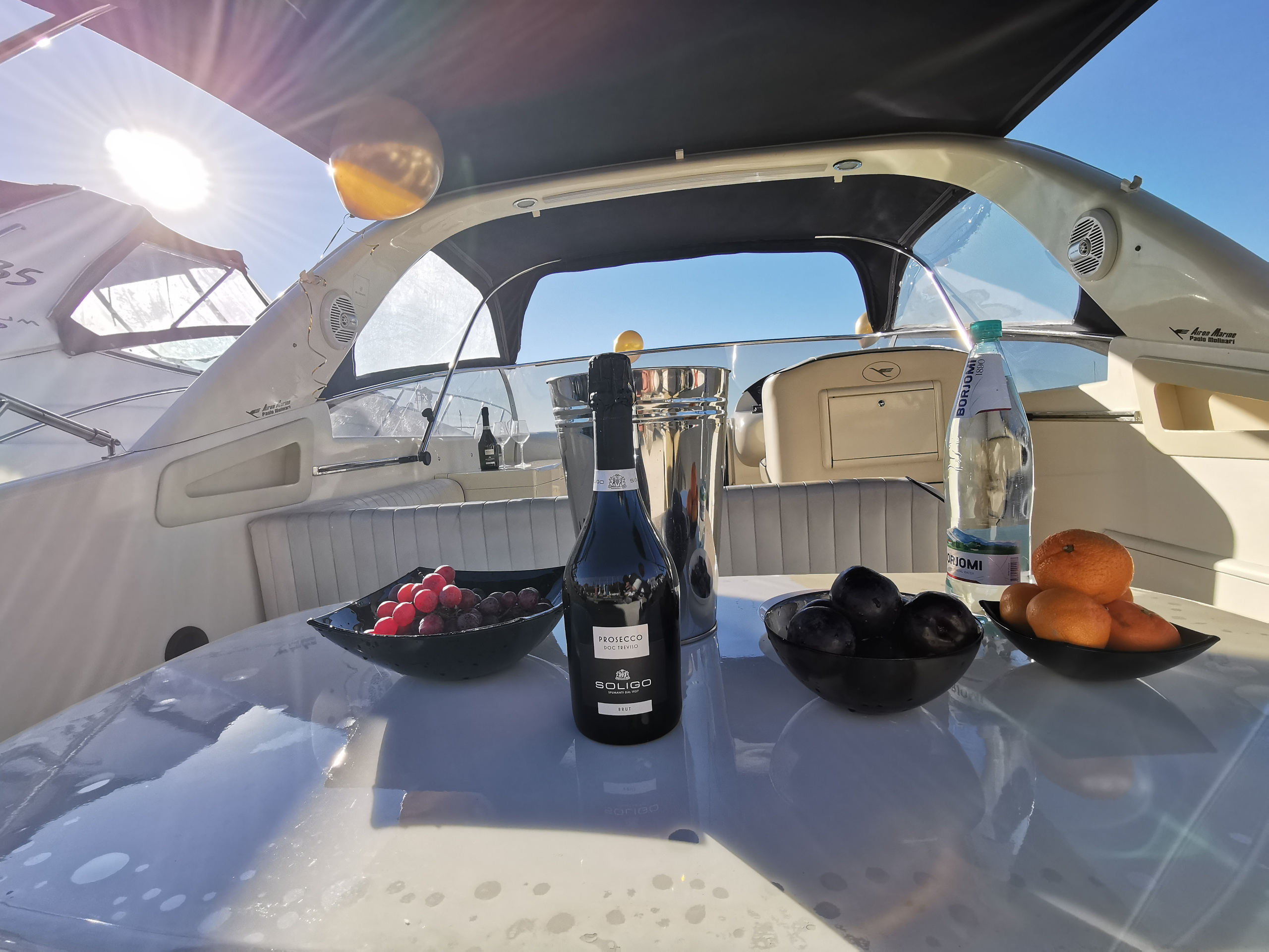 КОМФОРТ КАТЕРА В СОЧИ. Аренда Яхт в Сочи от Эконом до Премиум Класса