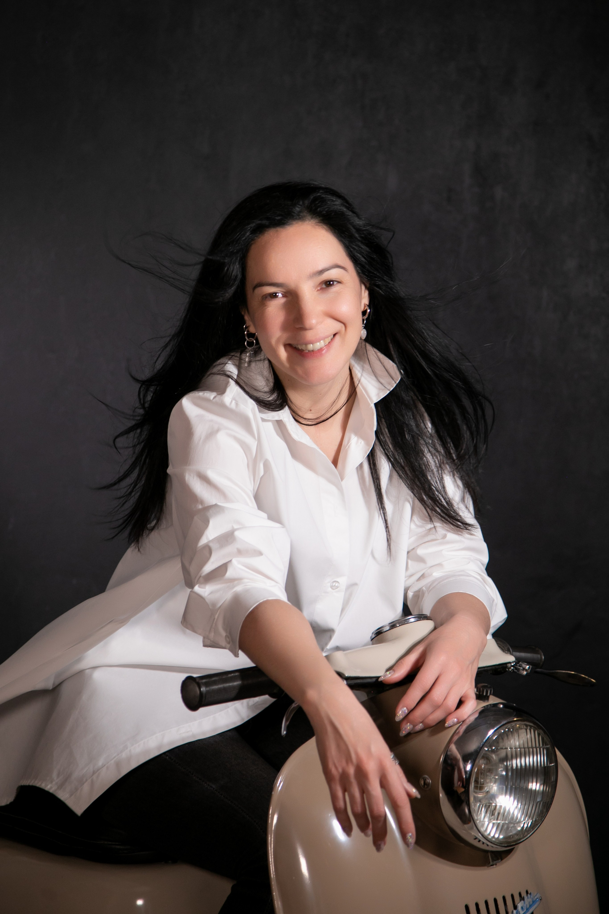 Надежда Рыжова, портретная и контент-съемка в Челябинске