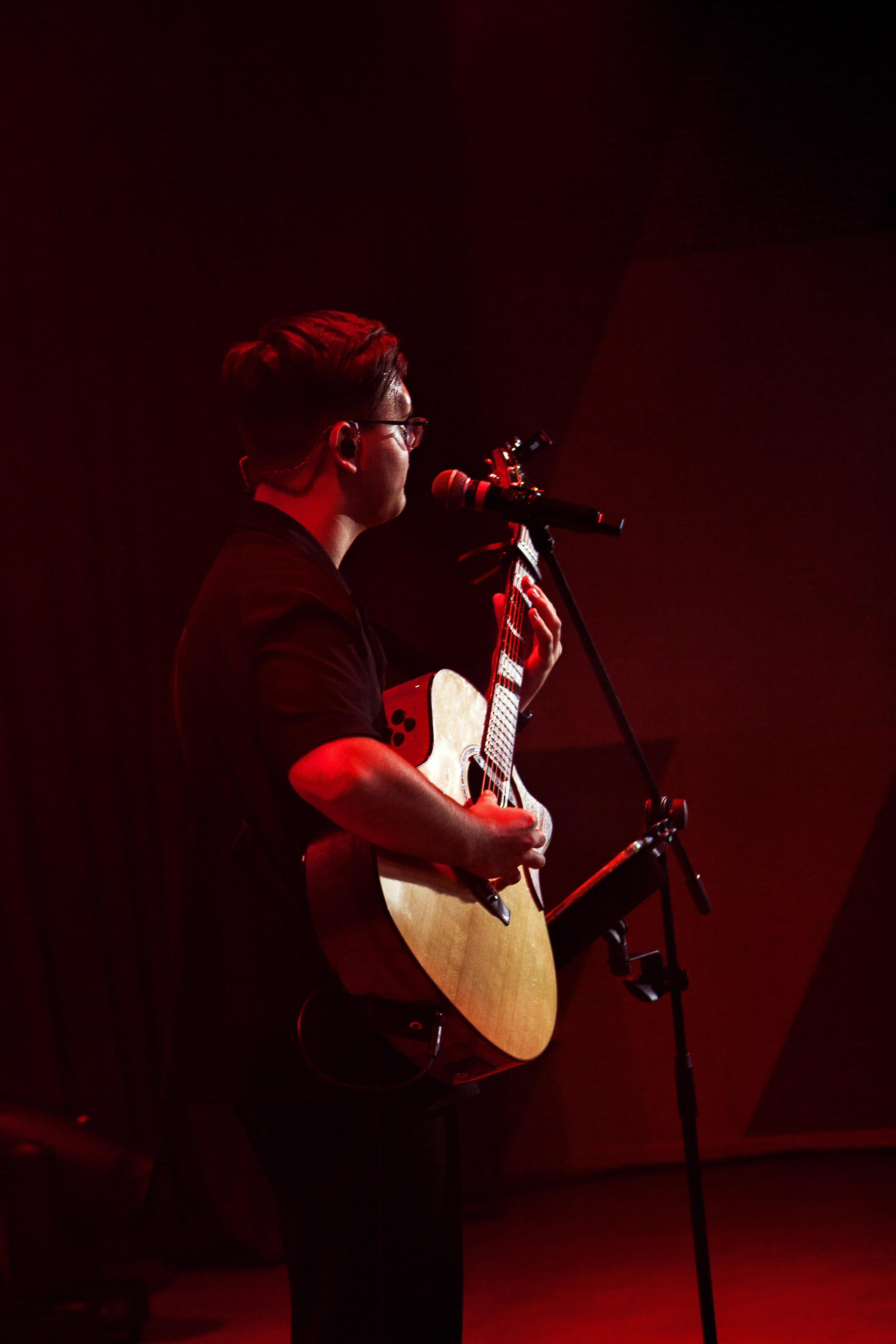 Дамир. Сольник Ноябрь 2025. Design Muginov