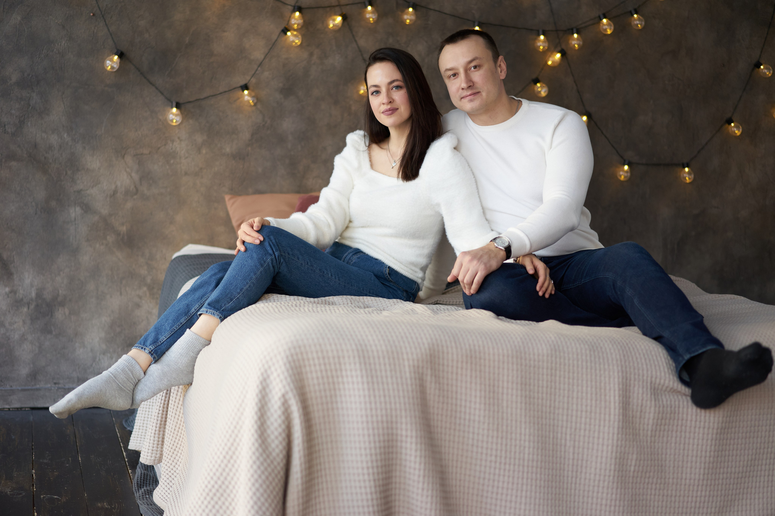 Семейная фотосессия в студии. Фотограф Екатеринбург Кокшарова Александра