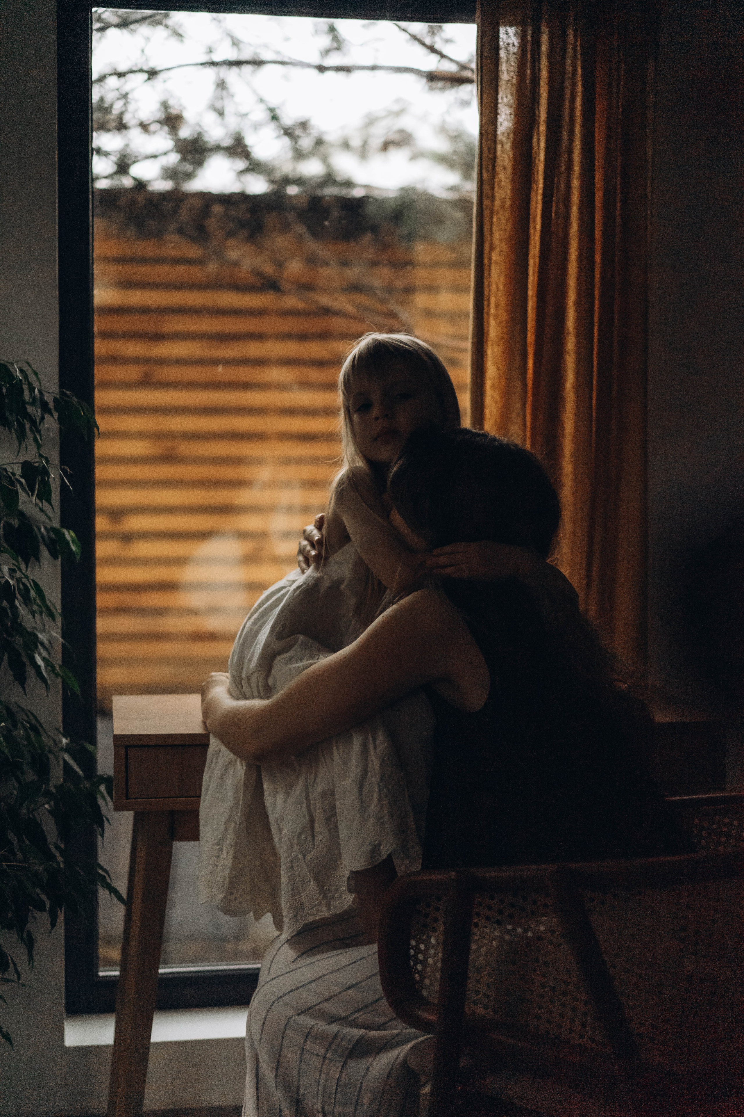 Фотосессия домашняя мама и дочка. Фотограф Екатеринбург Кокшарова Александра