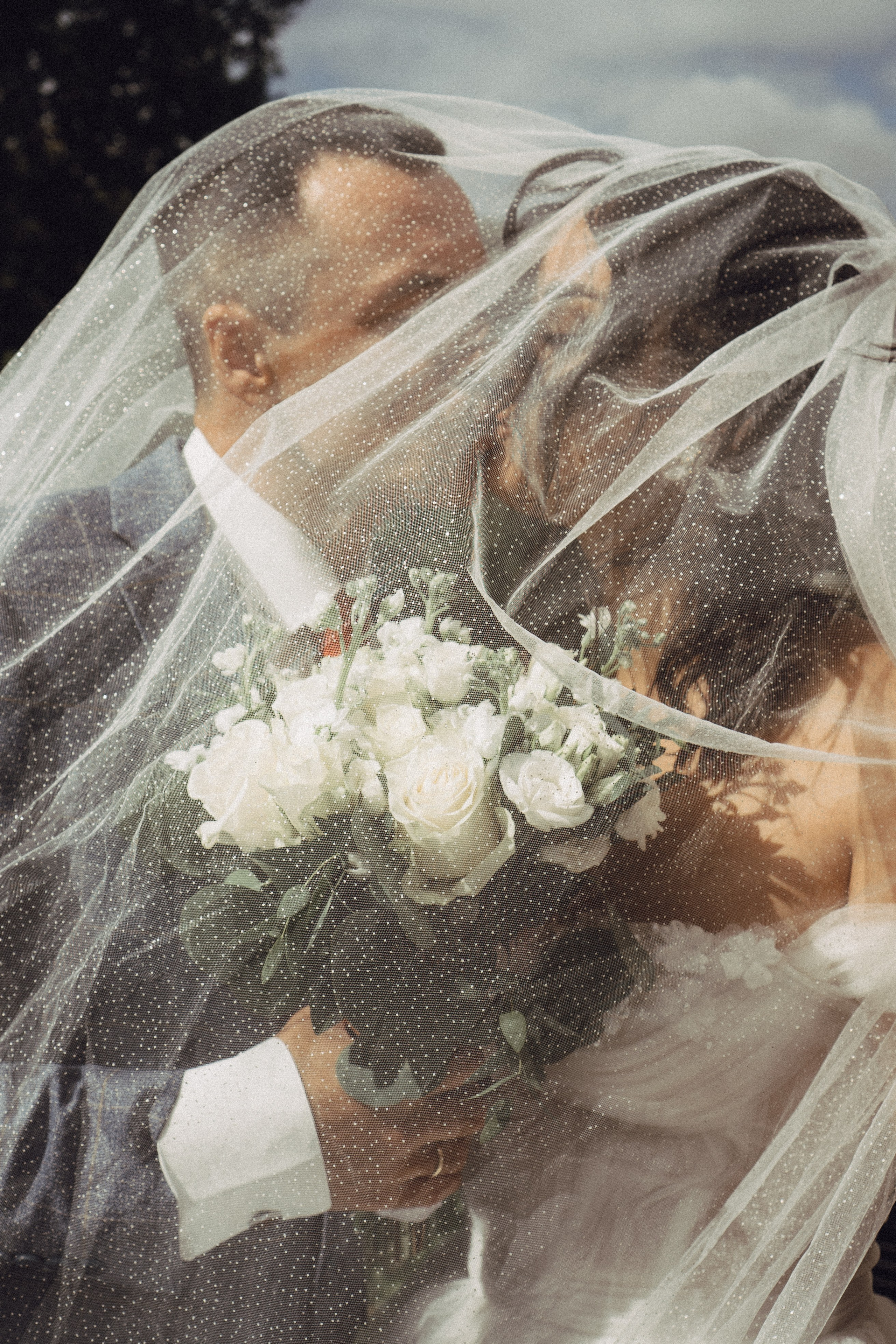 СВАДЕБНАЯ ПРОГУЛКА РЕСТОРАН МЫ ЖЕ НА ТЫ И ФОТОСЕССИИЯ С АВТОМОБИЛЕМ. Профессиональный фотограф, Санкт-Петербург — Виктория Богомолова