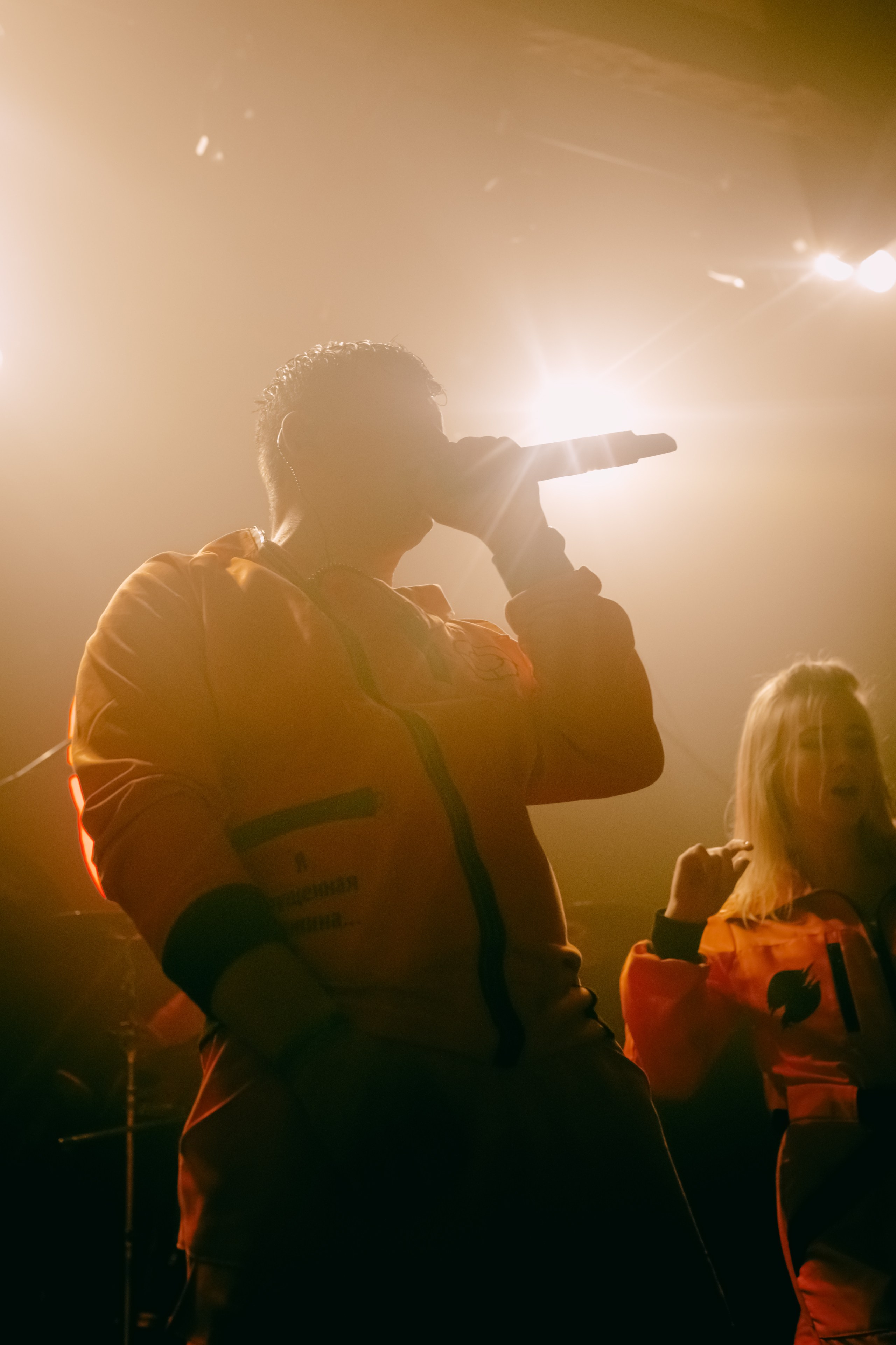 ПОСЛЕДНИЙ ПИОНЕР. Фотограф Елена Богачева (lenalena_na_na_na)