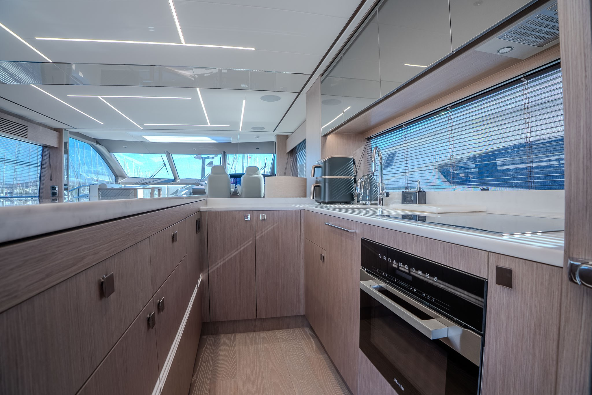 Sunseeker 76 Yacht. Яхтенный фотограф в Санкт-Петербурге Алексей Глухов