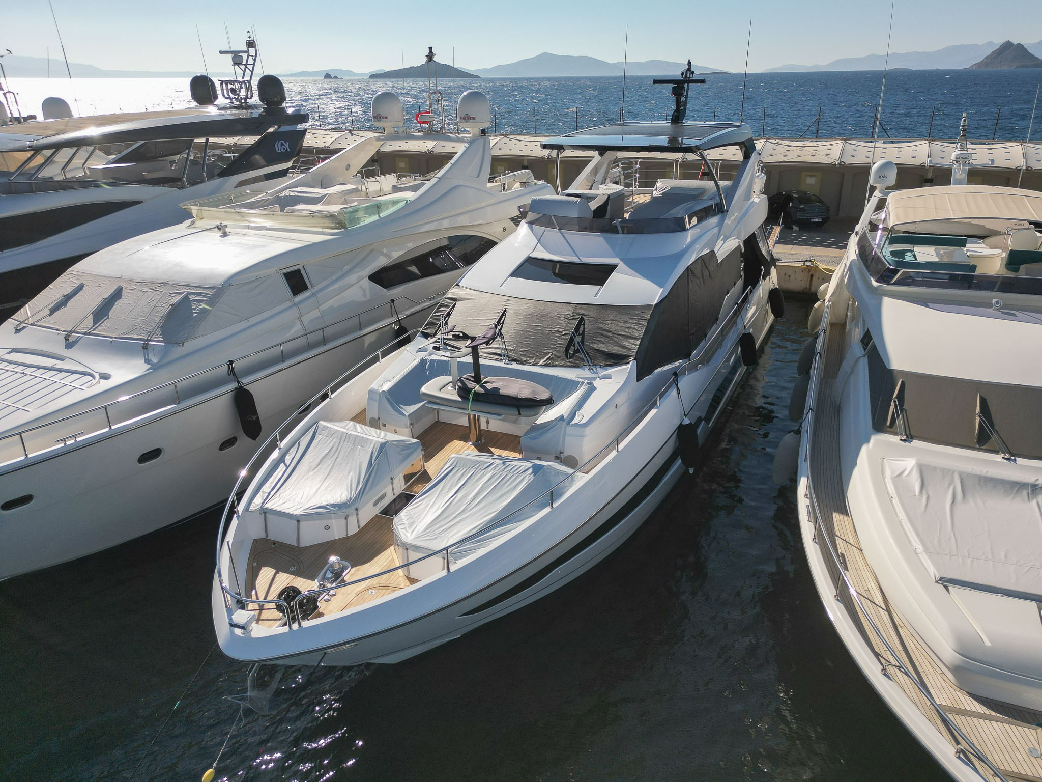 Sunseeker 76 Yacht. Яхтенный фотограф в Санкт-Петербурге Алексей Глухов