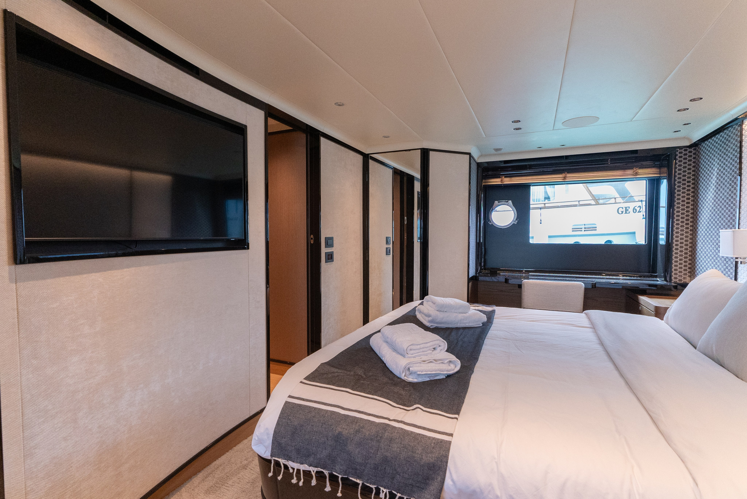 Absolute Navetta 68 Elysium. Яхтенный фотограф в Санкт-Петербурге Алексей Глухов