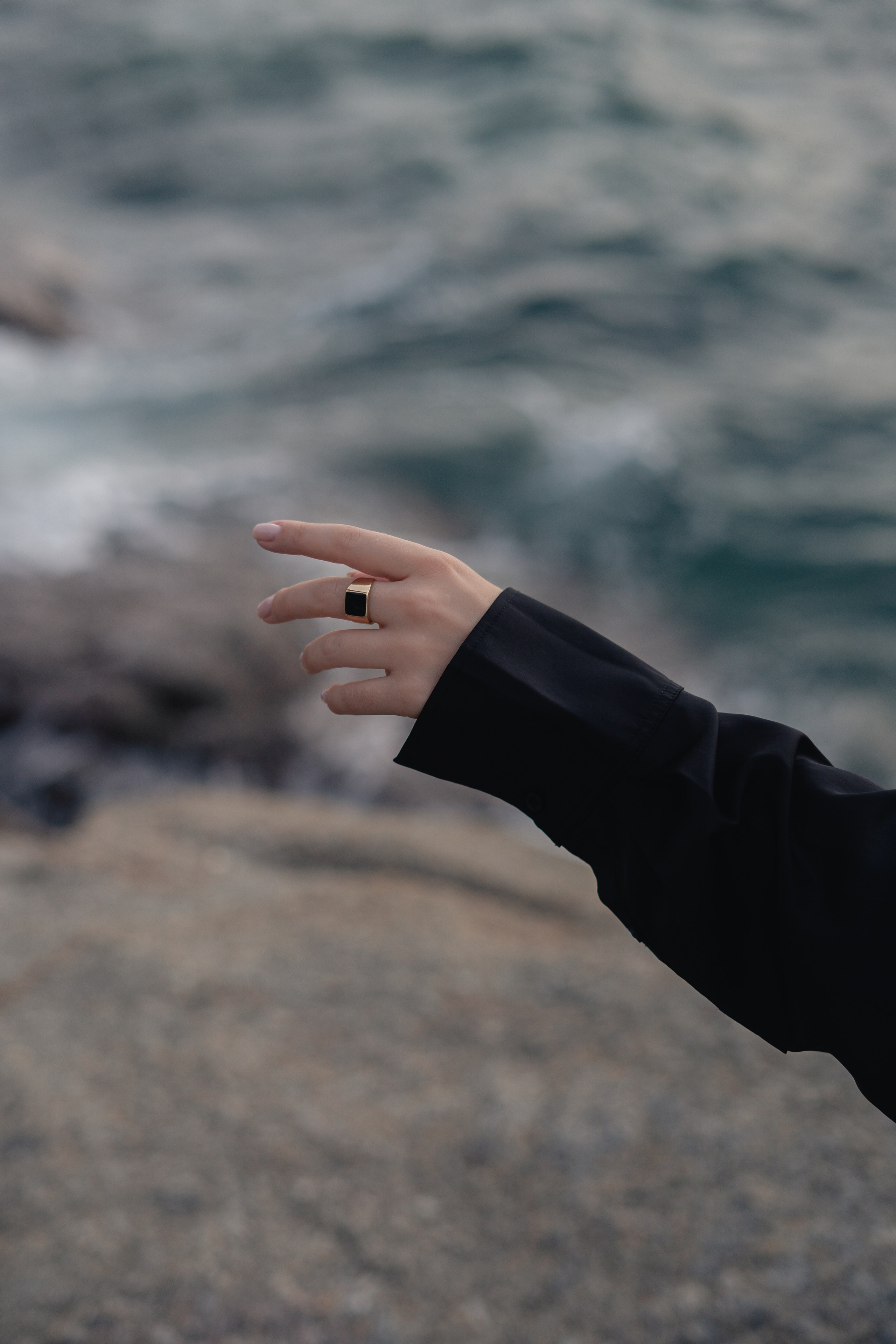 Эмоциональный портрет на Пхукете — искусство вашего образа, эмоций и красоты в виде индивидуальной фотосессии. Ян Долматов — фотограф, видеограф и продюсер на Пхукете, Таиланд