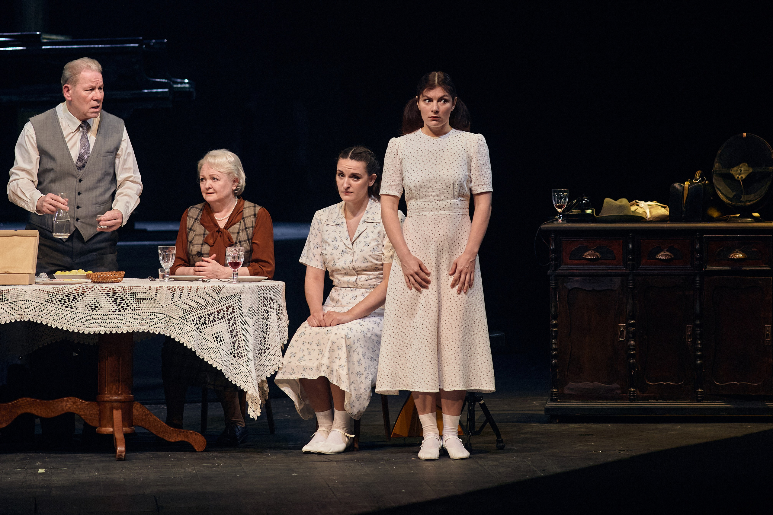 Летят журавли. Фотограф Юлия Маринина