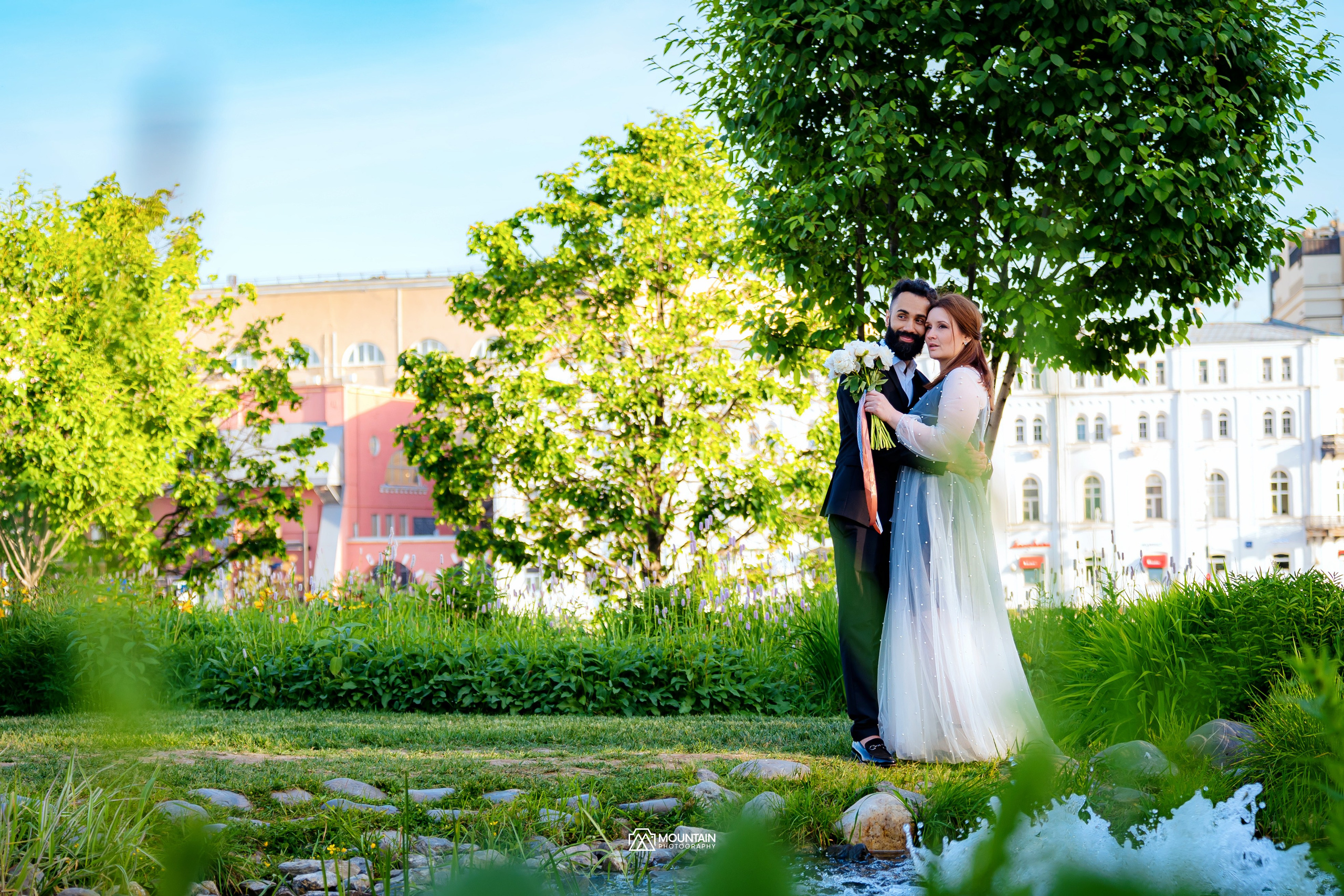 Abdelhalim and Anastasia. Photographer based in moscow Peter Tchana