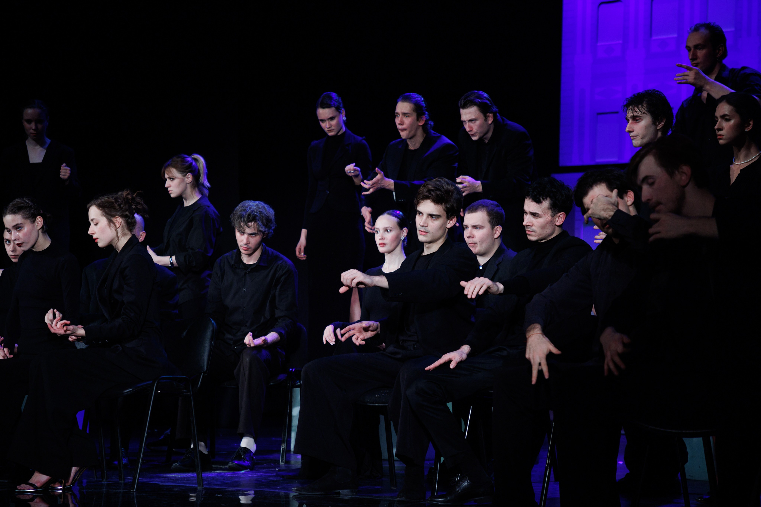 МХАТ. Новый квадрат. Фотограф городских и семейных событий Артем Карпухин