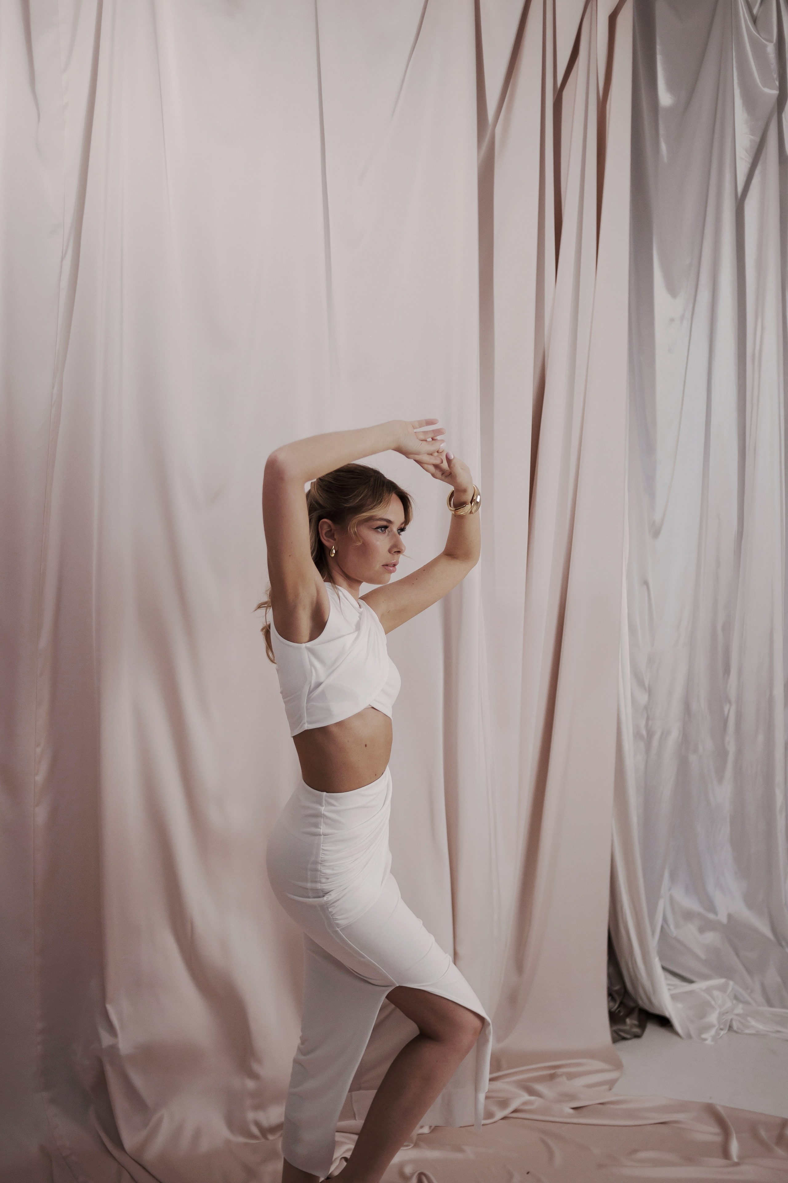 Md: @lovexxxxMuah: @mari.bulatovaOrg: @creative_photodayLoc: @daily_photostudio