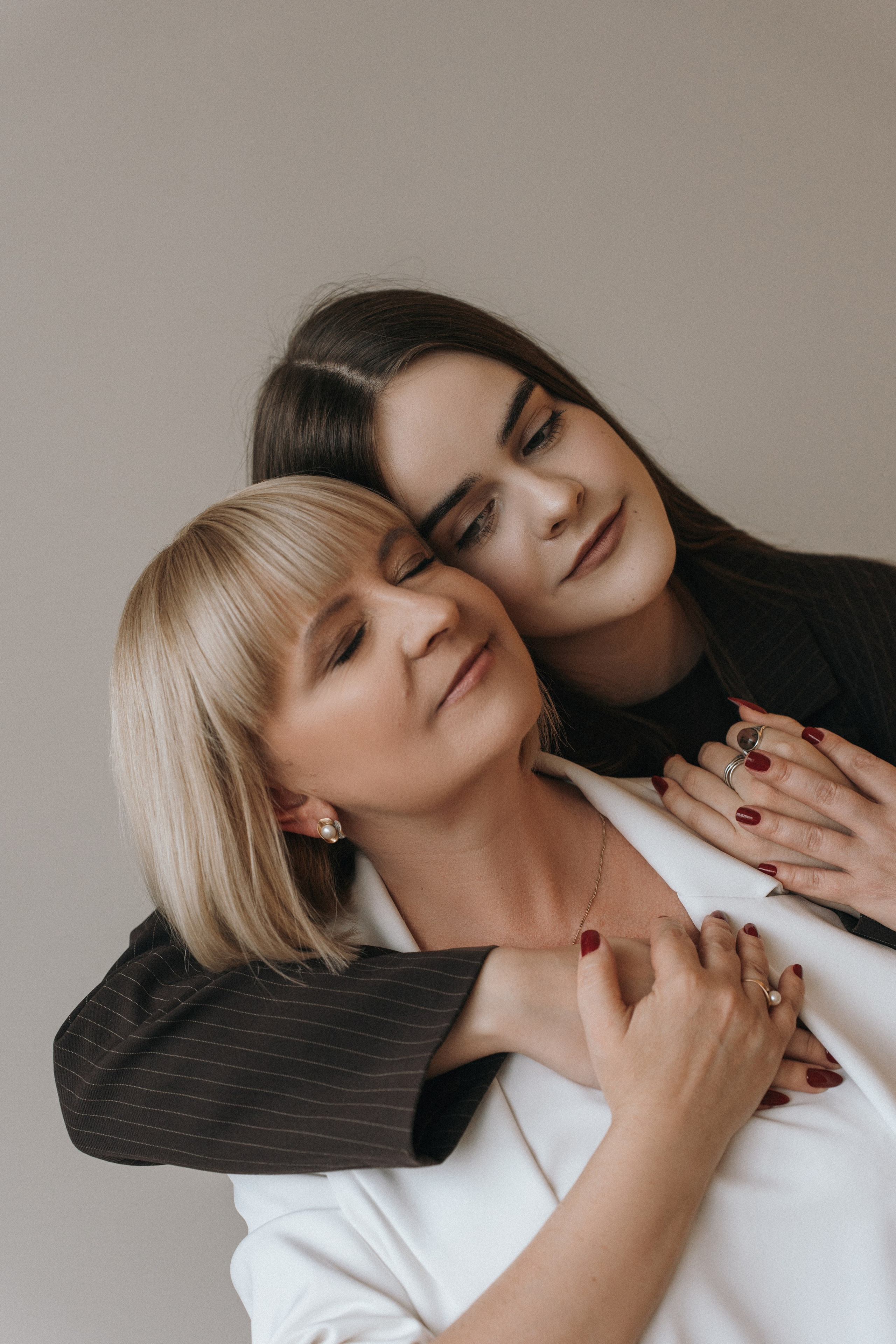 Мама и дочь. Ваш семейный фотограф в Минске — Вика Трегубова