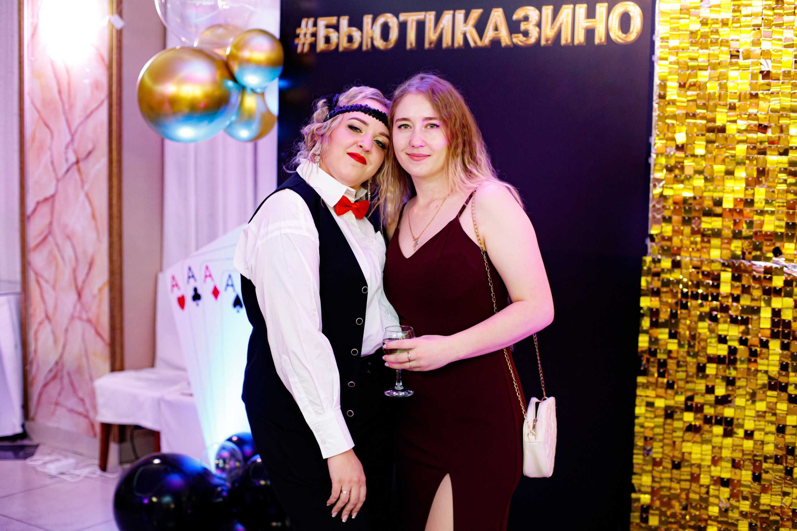 ELOSMED. Photokarish