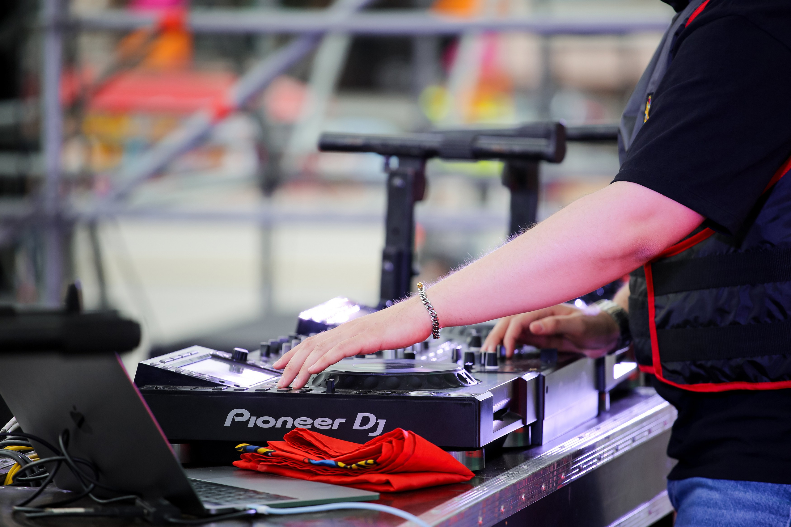 Российская студенческая весна 2023 Пермь. Фотограф Дмитрий Молчанов | Фотограф Пермь | Фотограф