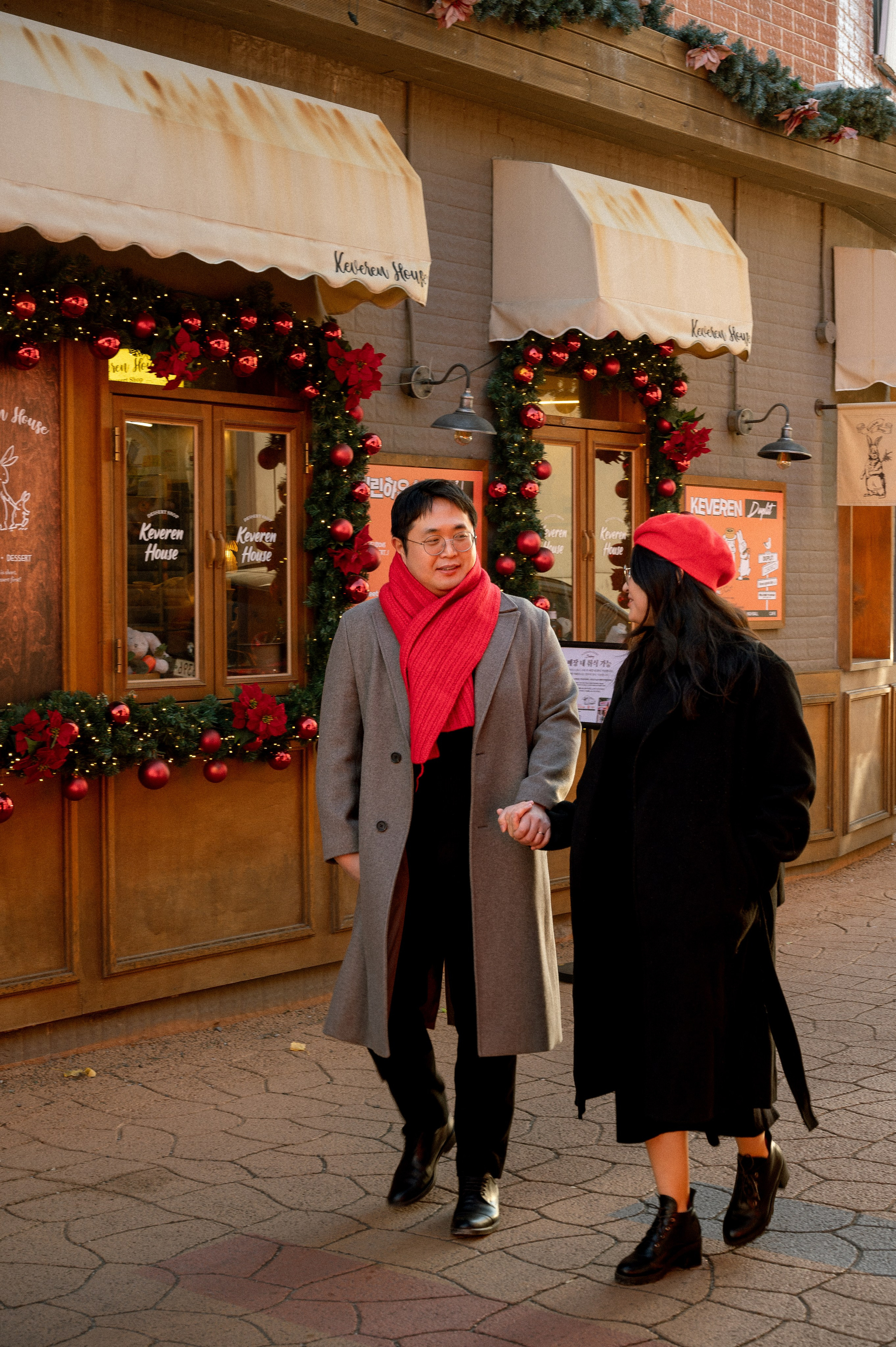 Aigul with husband. Busan photographer | Фотограф Пусан