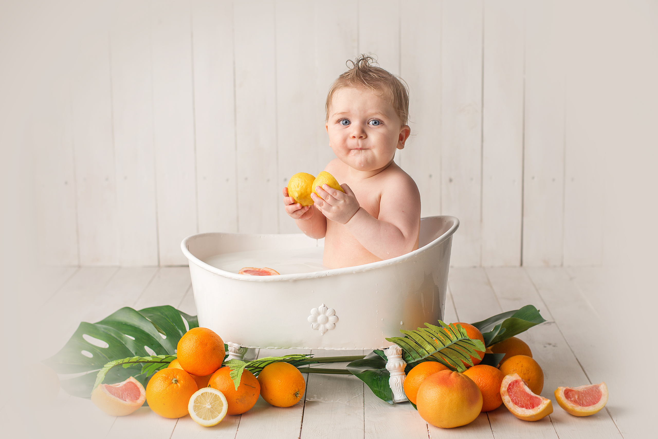 Тимур 8 мес. Молочные ванны. Фотограф новорожденных Василиса Панькова