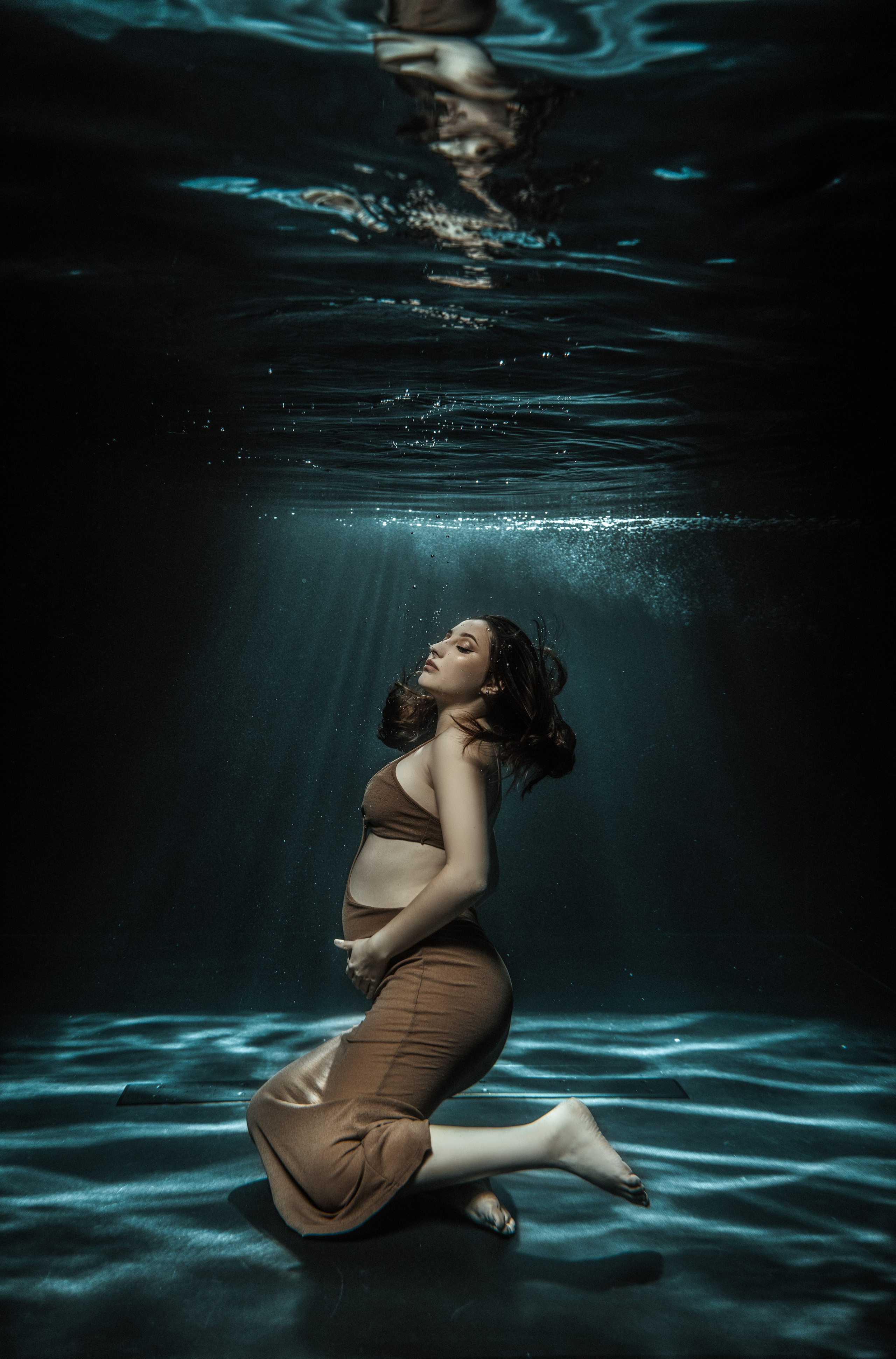 БАССЕЙН. Фотограф Беременности в Краснодаре Кара Артисан